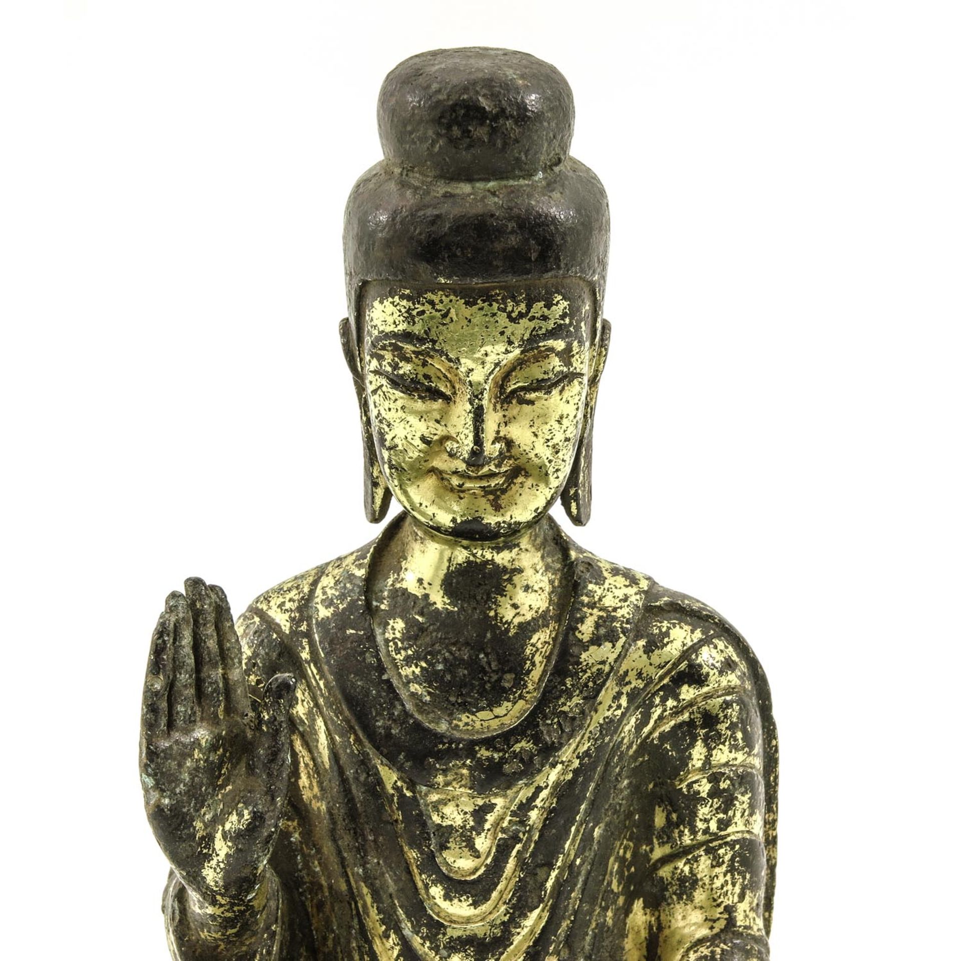 A Gilt Bronze Buddha - Bild 7 aus 10