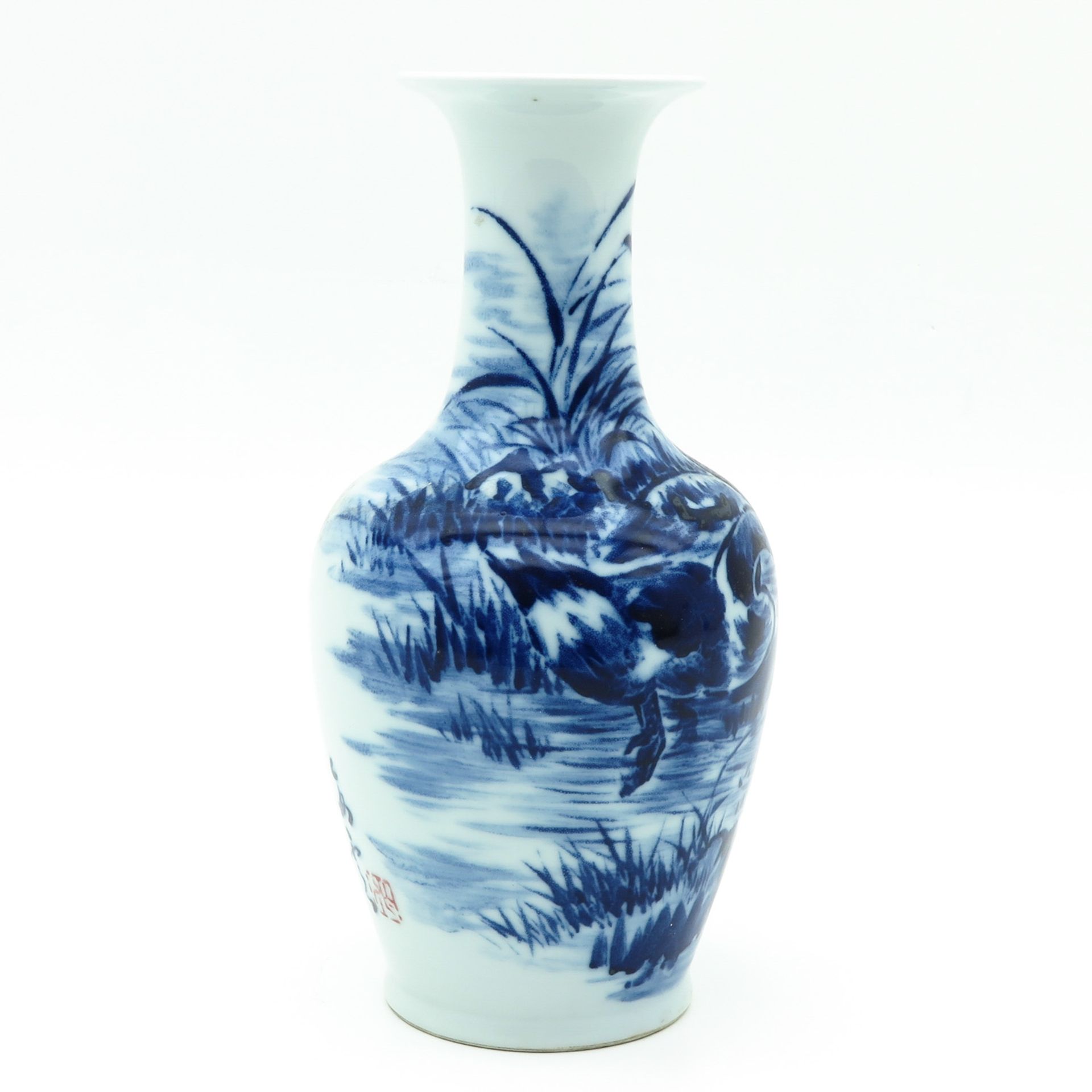 A Blue and White Vase - Bild 4 aus 9