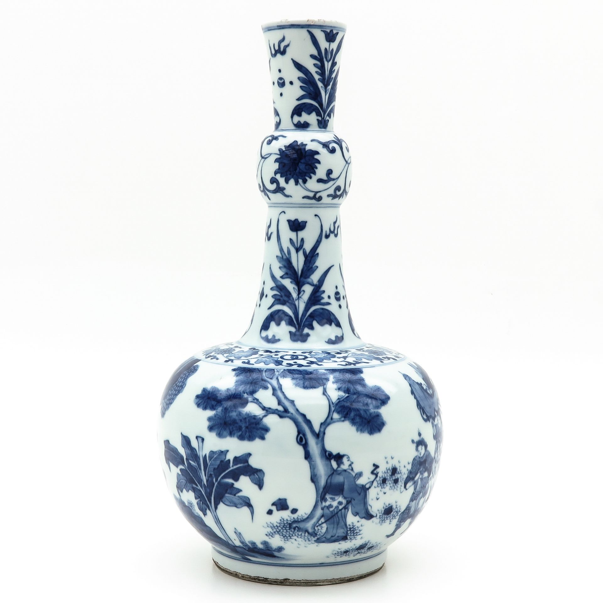 A Blue and White Vase - Image 4 of 9