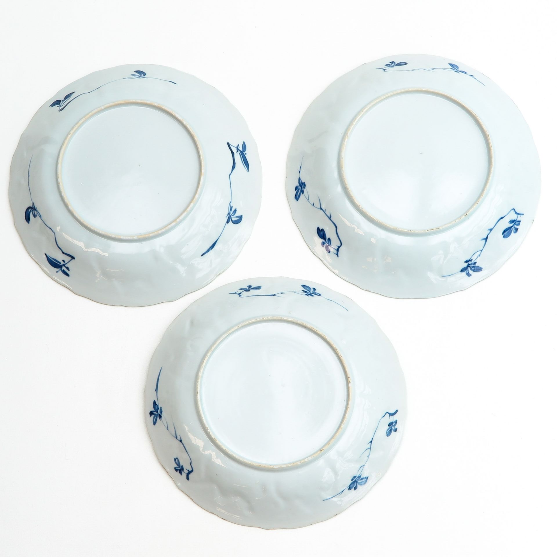 A Series of Six Blue and White Plates - Bild 6 aus 9