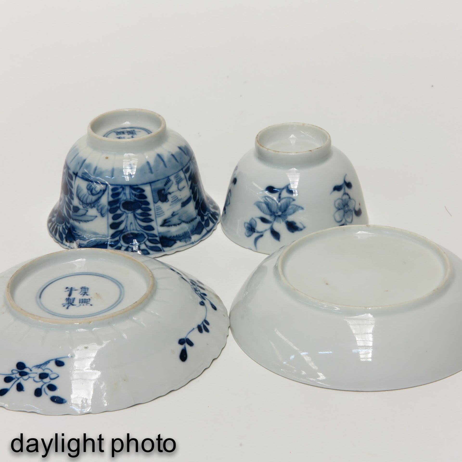 A Collection of Six Cups and Saucers - Bild 10 aus 10