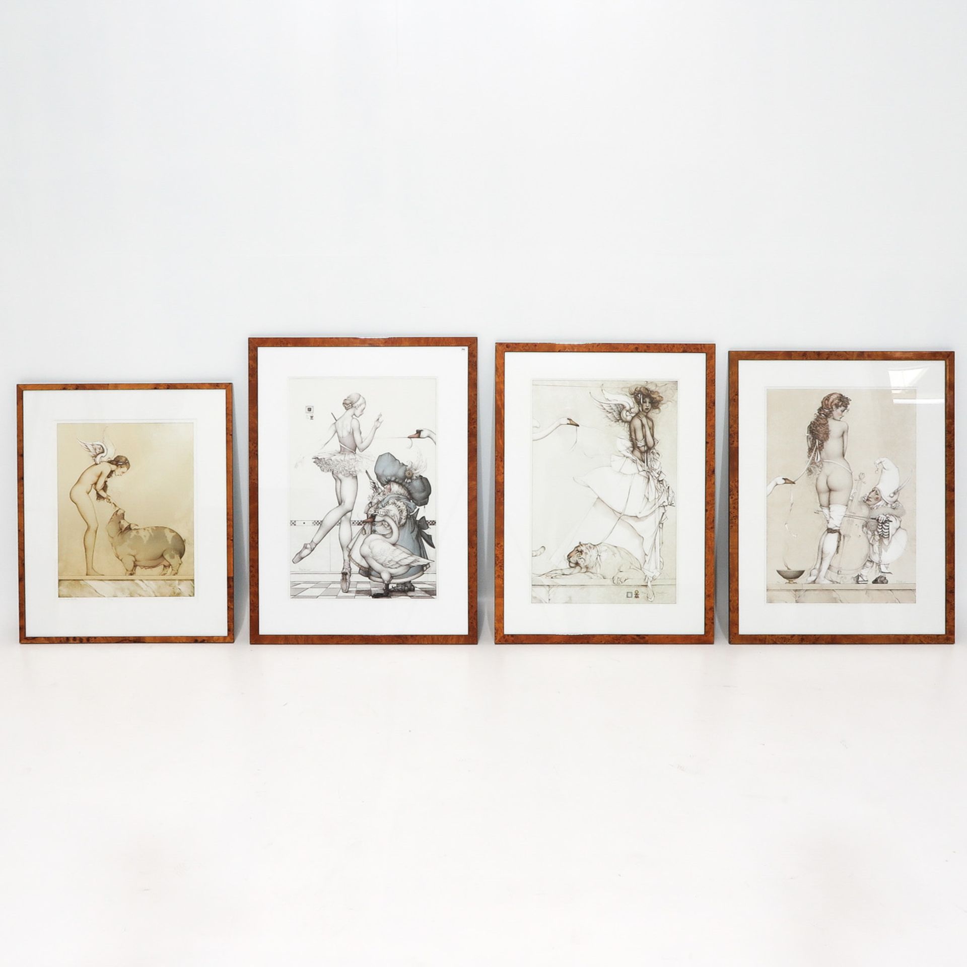 A Large Collection of Lithographs by Michael Parkes - Bild 2 aus 10