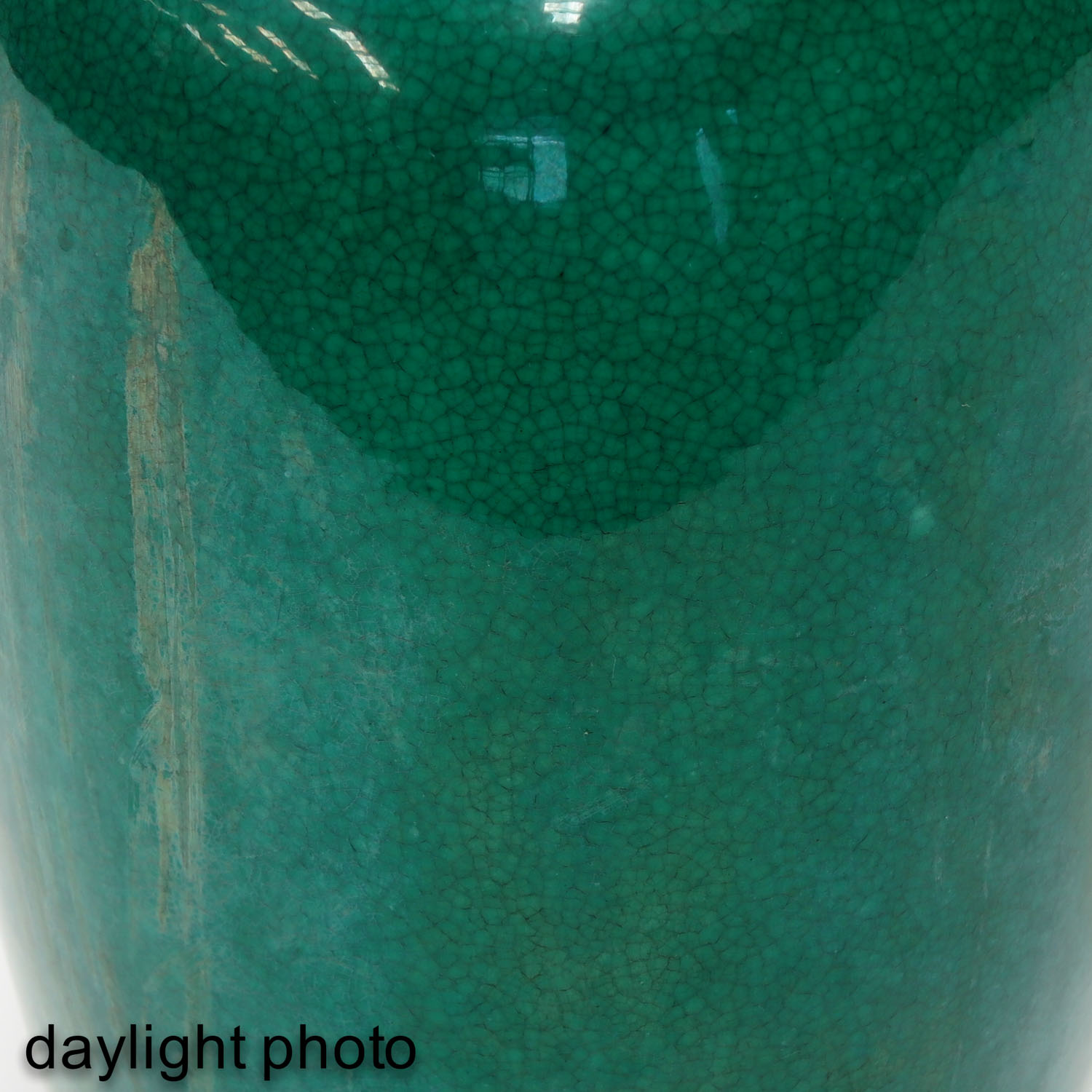 A Pair of Green Glaze Vases - Image 9 of 9