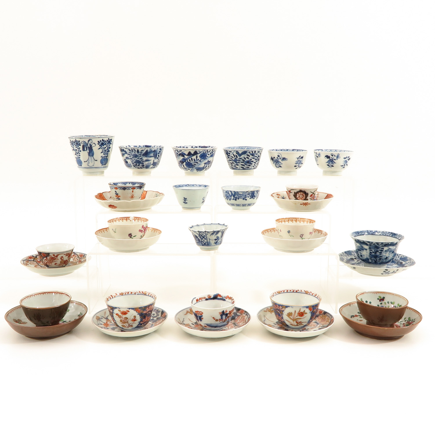 A Diverse Collection of Porcelain - Image 4 of 10