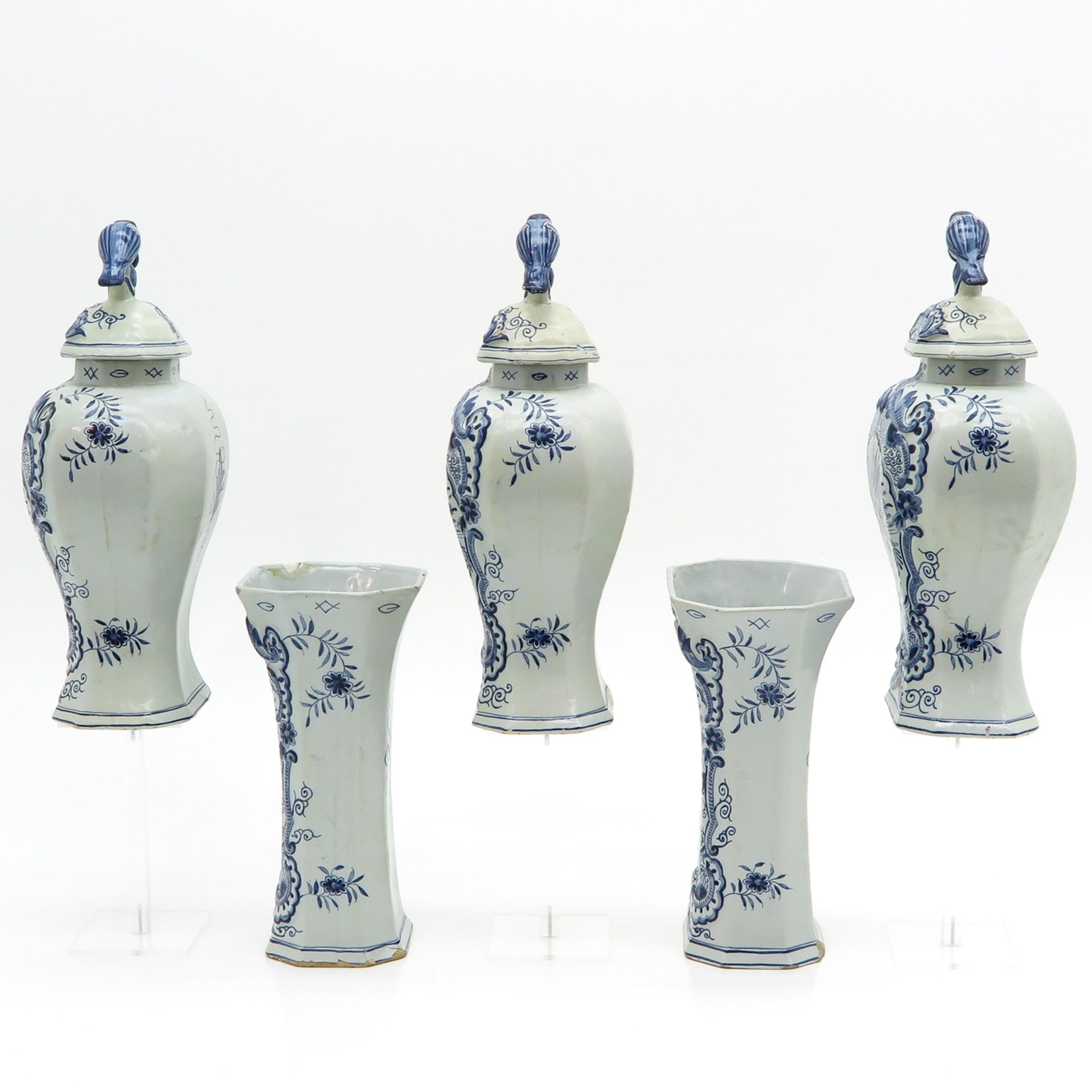 A Five Piece Delft Garniture Set - Bild 2 aus 10