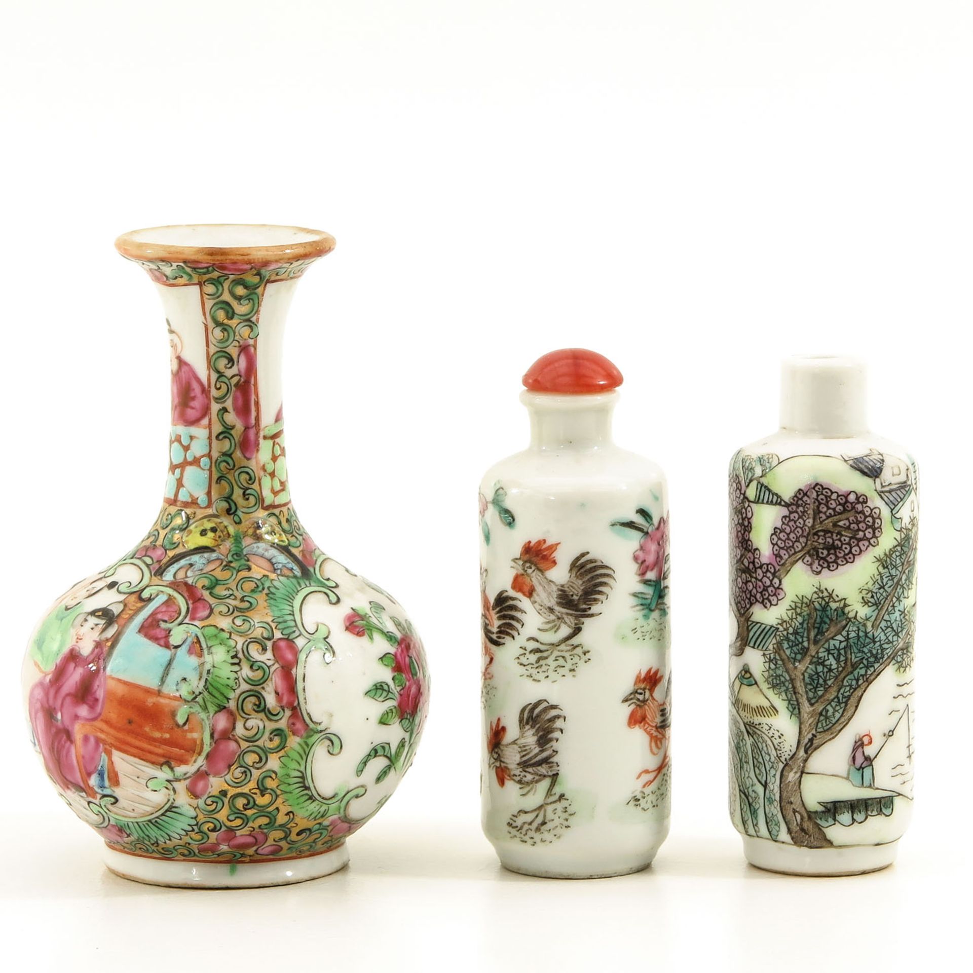 A Colleciton of Chinese Porcelain - Bild 2 aus 9