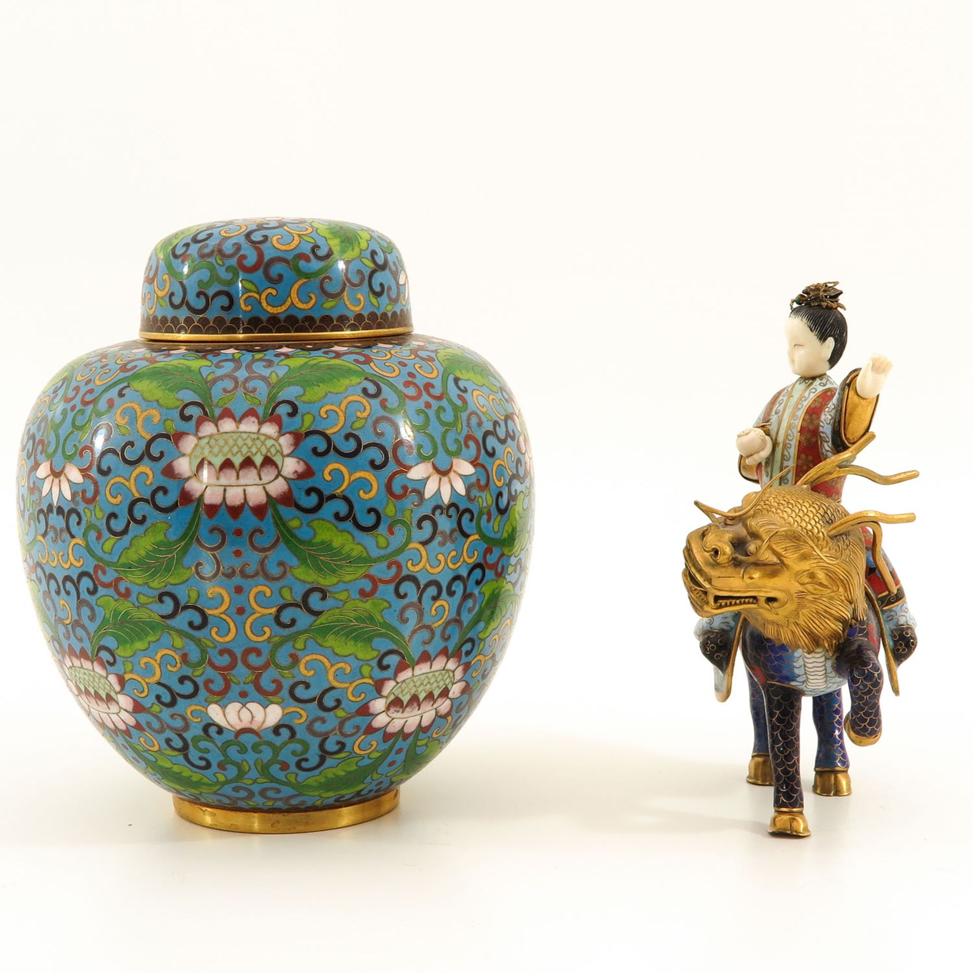 A Cloisonne Vase and Sculture - Bild 2 aus 9