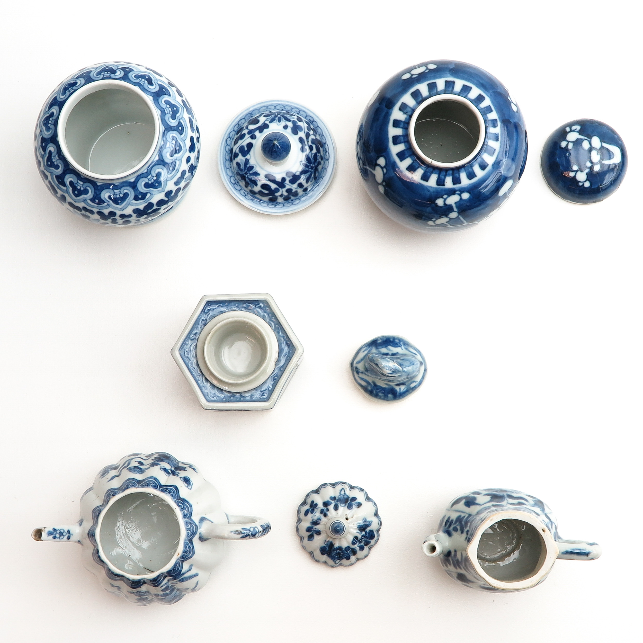 A Diverse Collection of Porcelain - Image 5 of 10