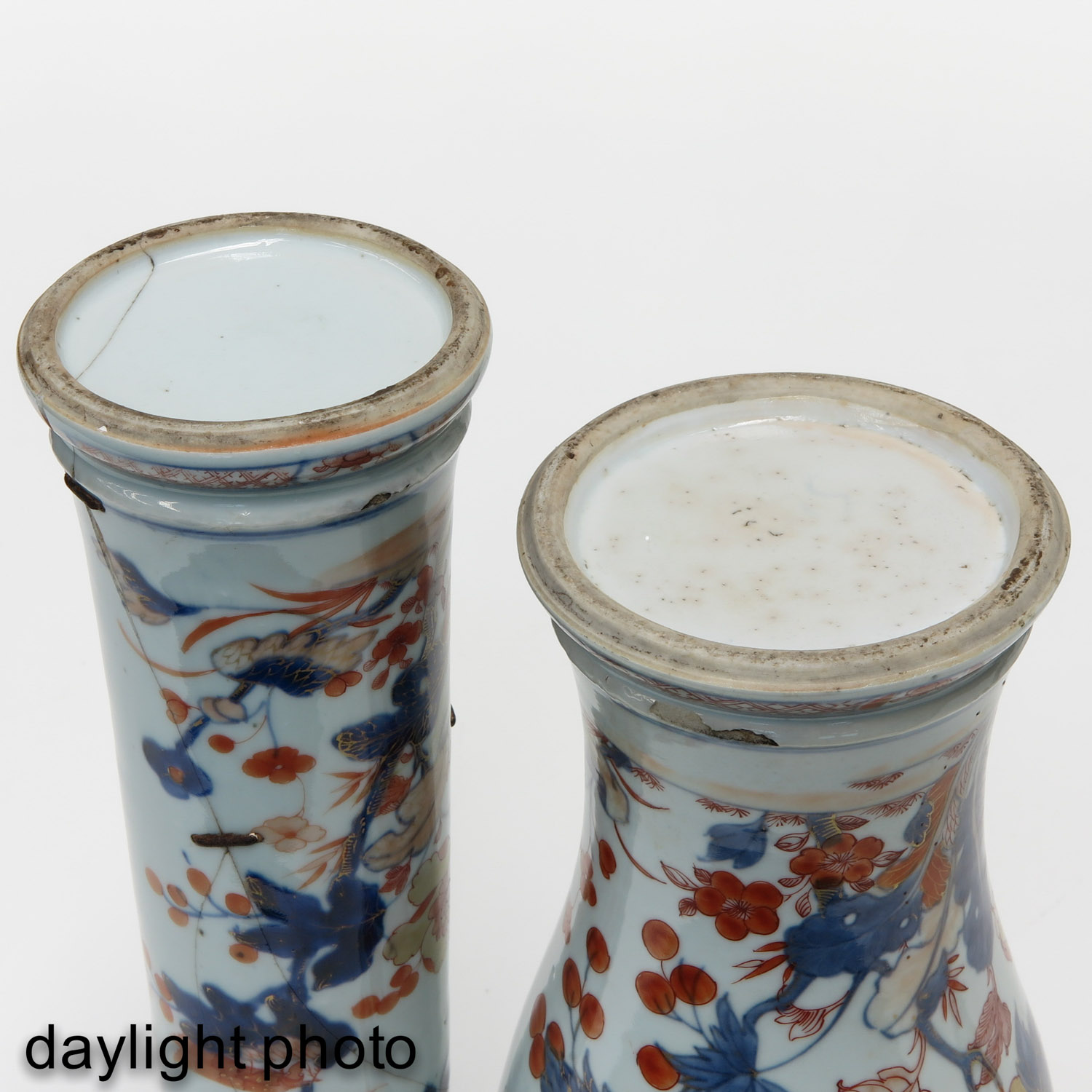 A 5 Piece Imari Garniture Set - Image 8 of 10