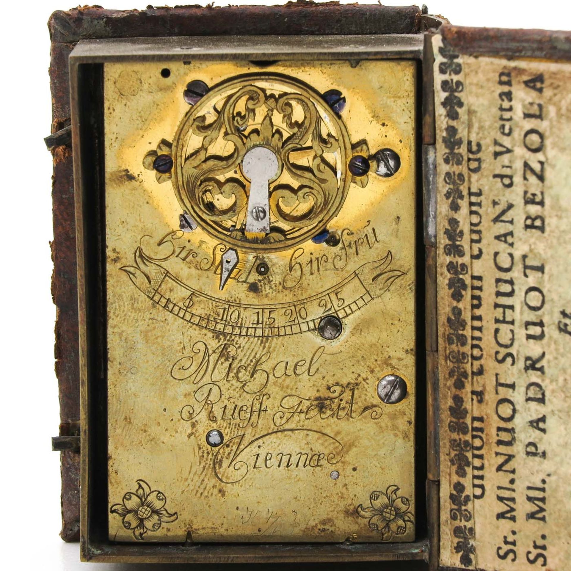An Extremely Rare Signed 18th Century Travel clock - Bild 7 aus 7