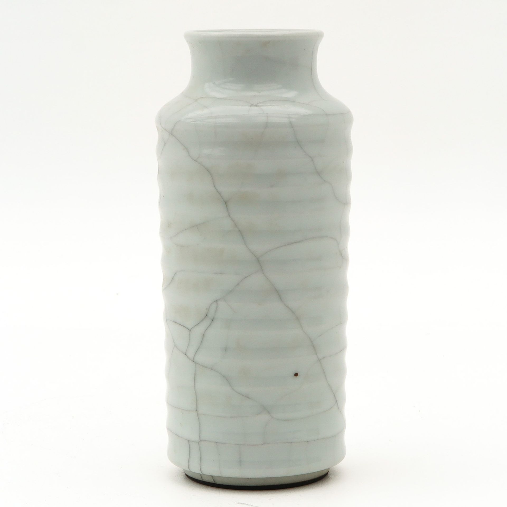 A Celadon Vase - Image 2 of 10