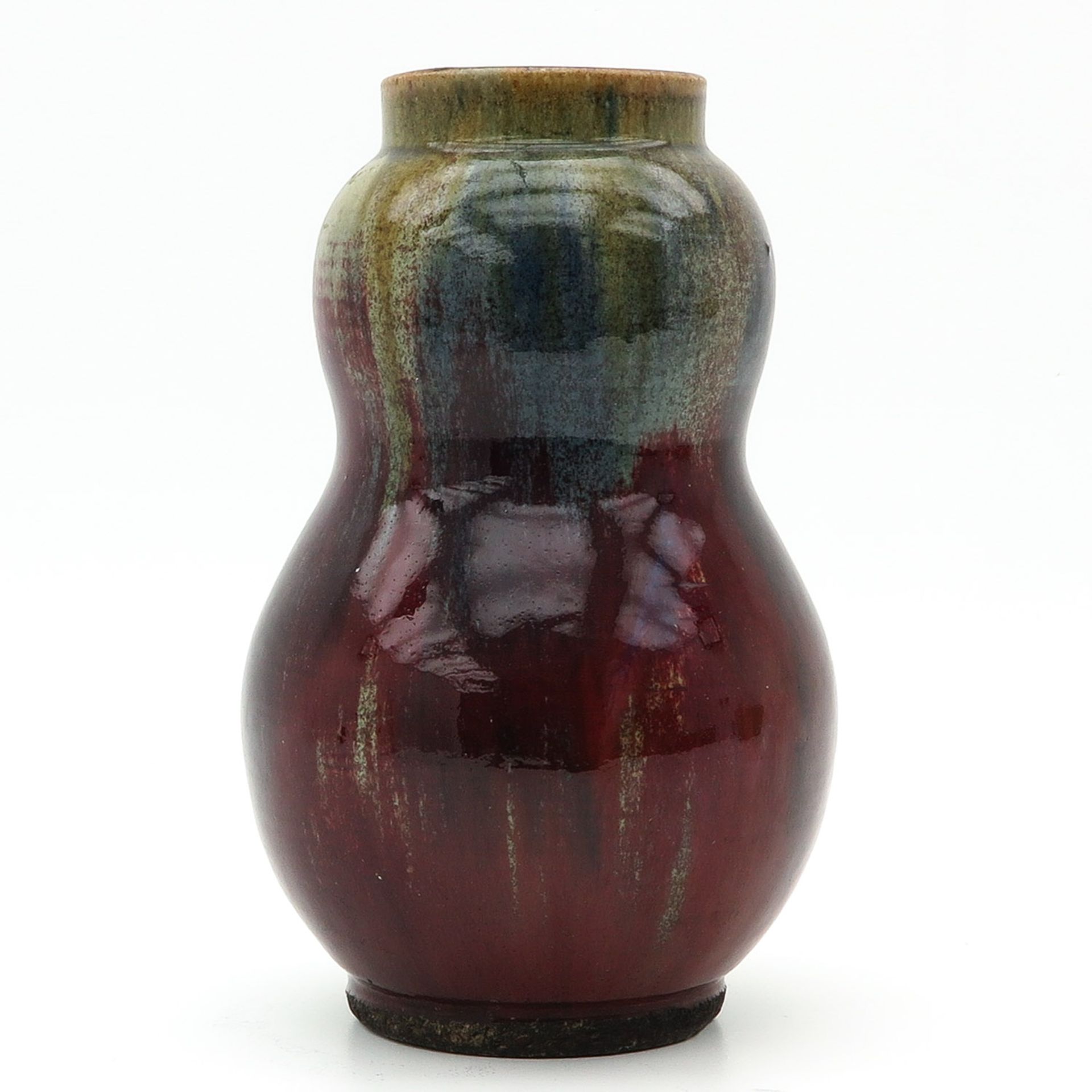 A Sang de Boeuf Vase - Image 4 of 9