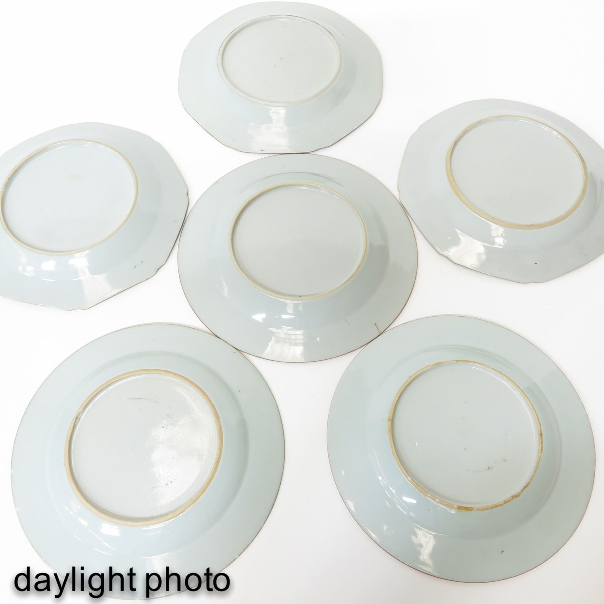 A Collection of 6 Plates - Image 8 of 10