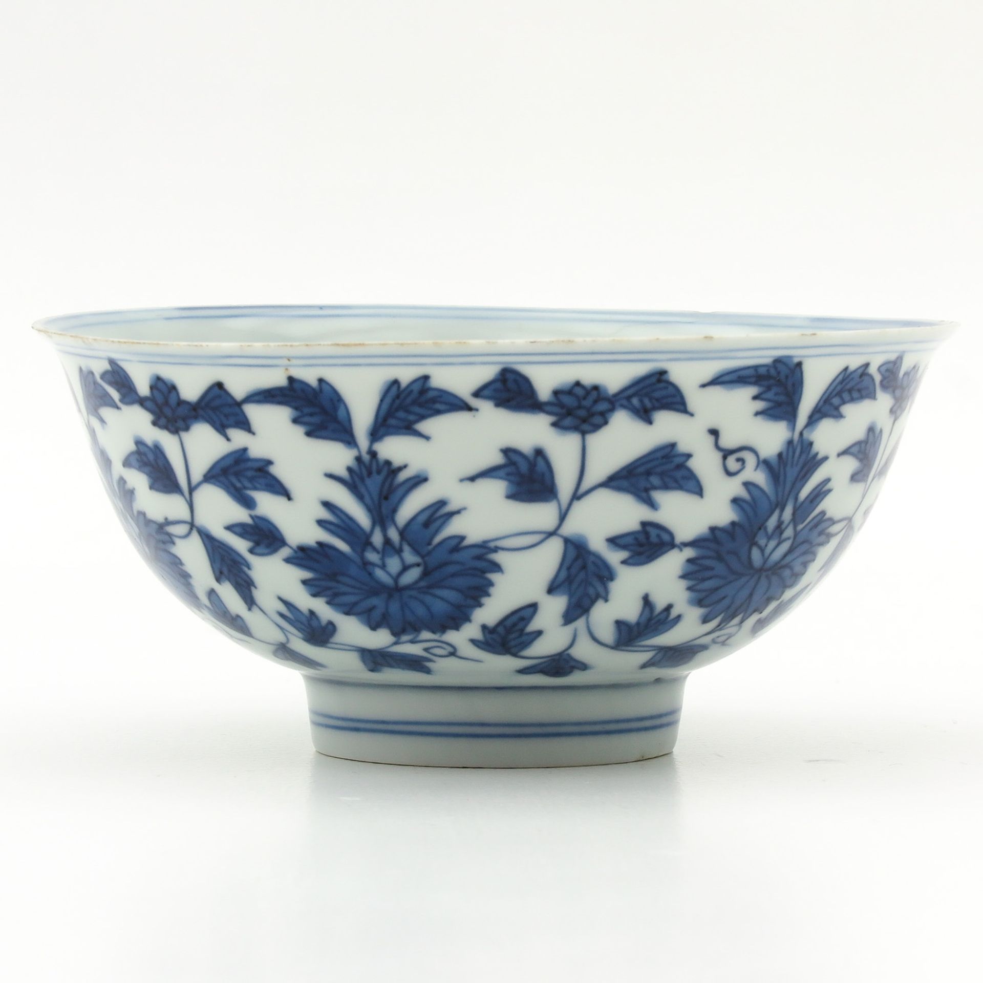 A Blue and White Bowl - Image 4 of 10