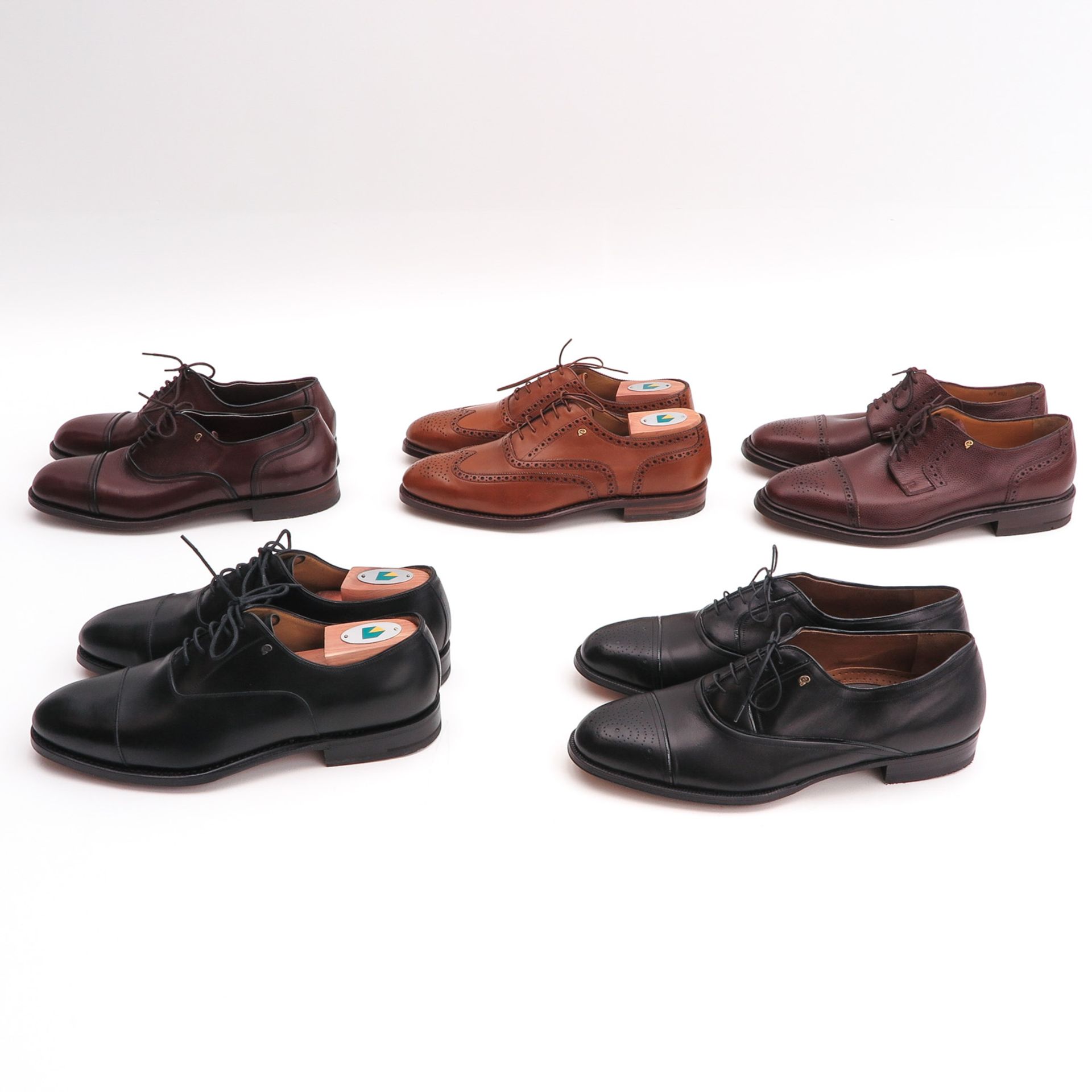 A Collection of Mens Shoes - Image 2 of 10