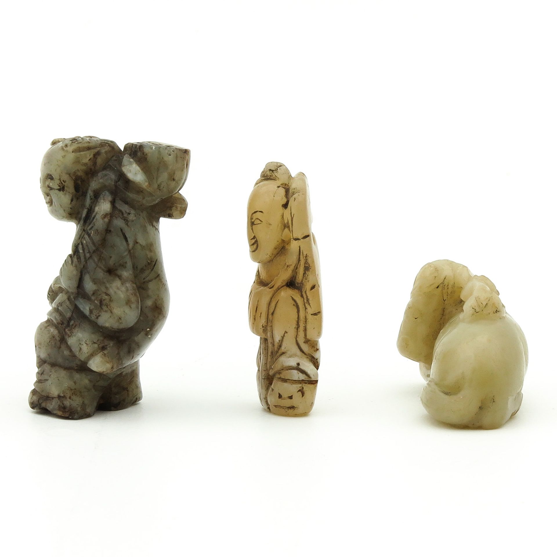 A Collection of Jade Sculptures - Image 2 of 10