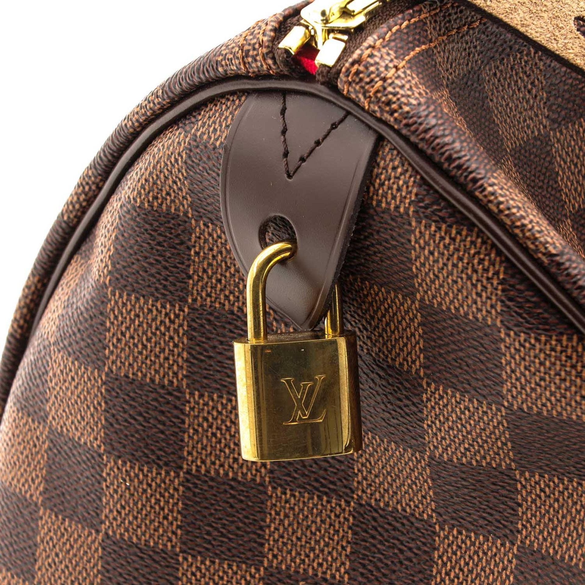 A Louis Vuitton Handbag - Image 5 of 8