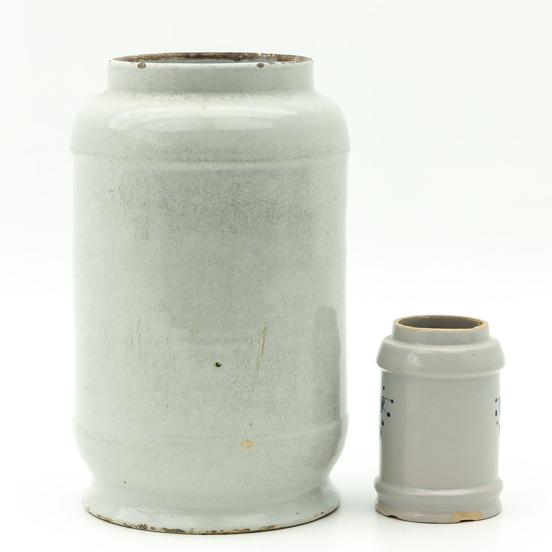 A Lot of 2 Apothecary Jars - Image 2 of 3