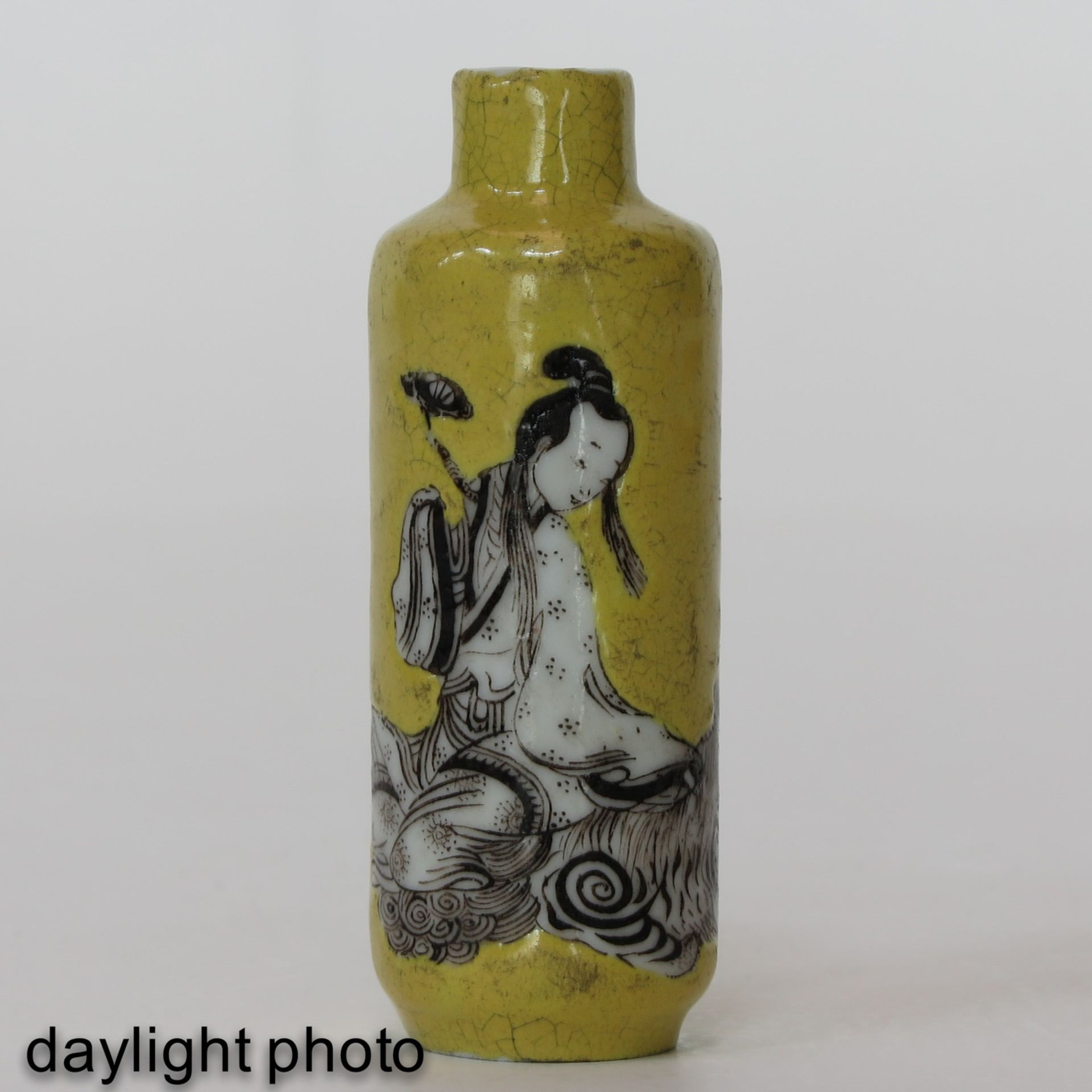 A Chinese Snuff Bottle - Image 7 of 9