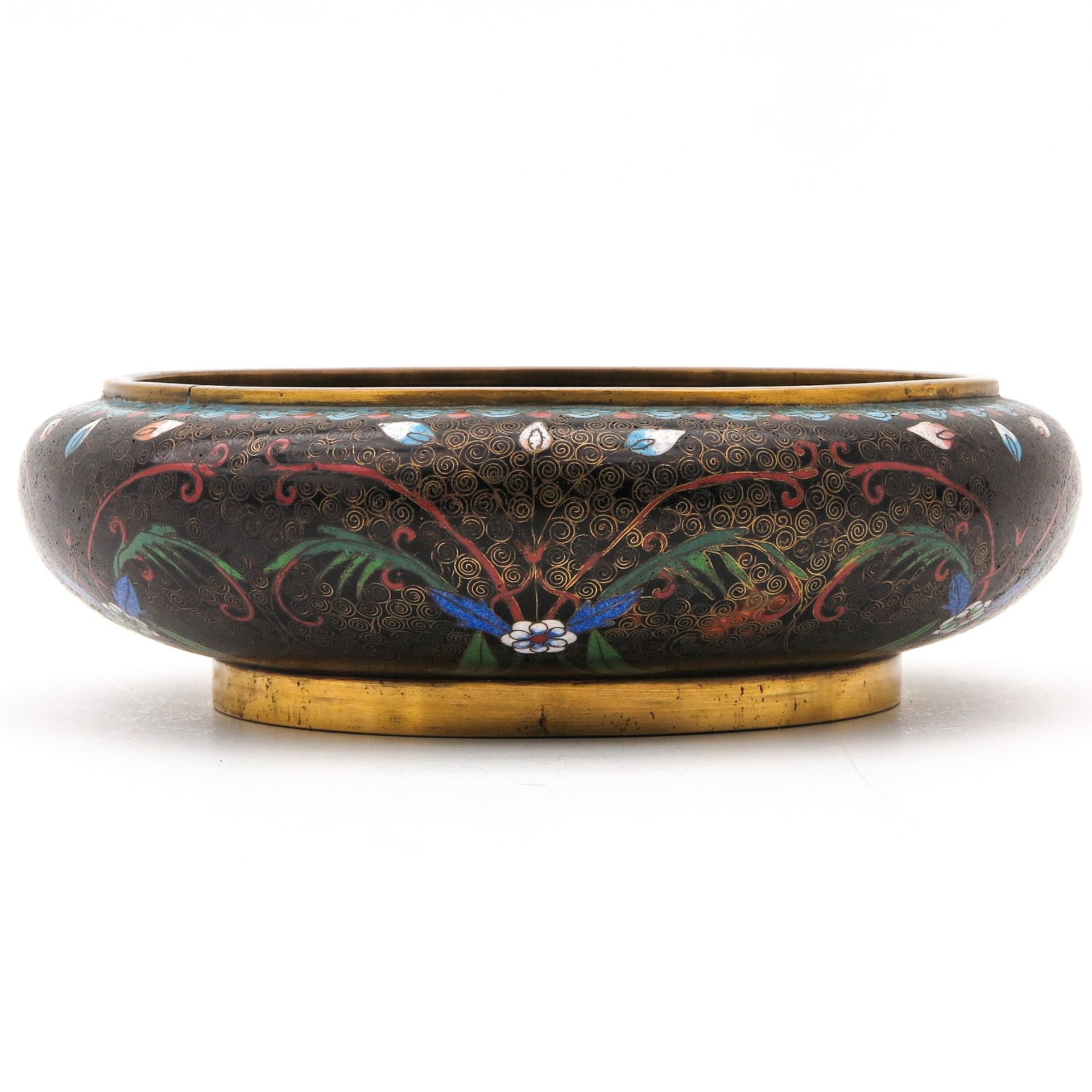 A Cloisonne Bowl with Carved Wood Base - Image 2 of 10