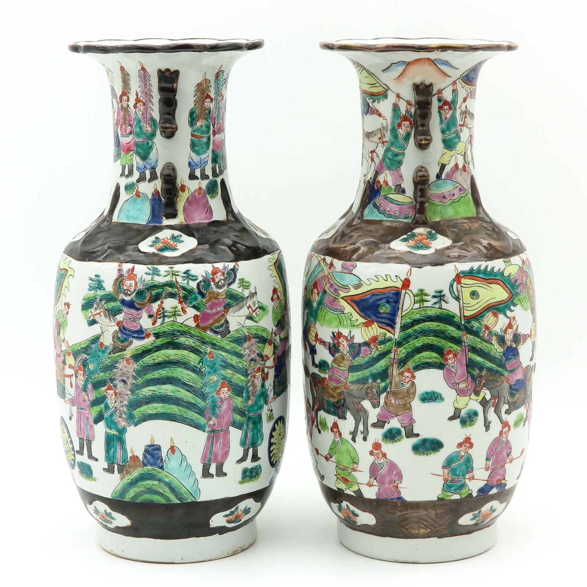 A Pair of Nanking Vases - Image 2 of 10