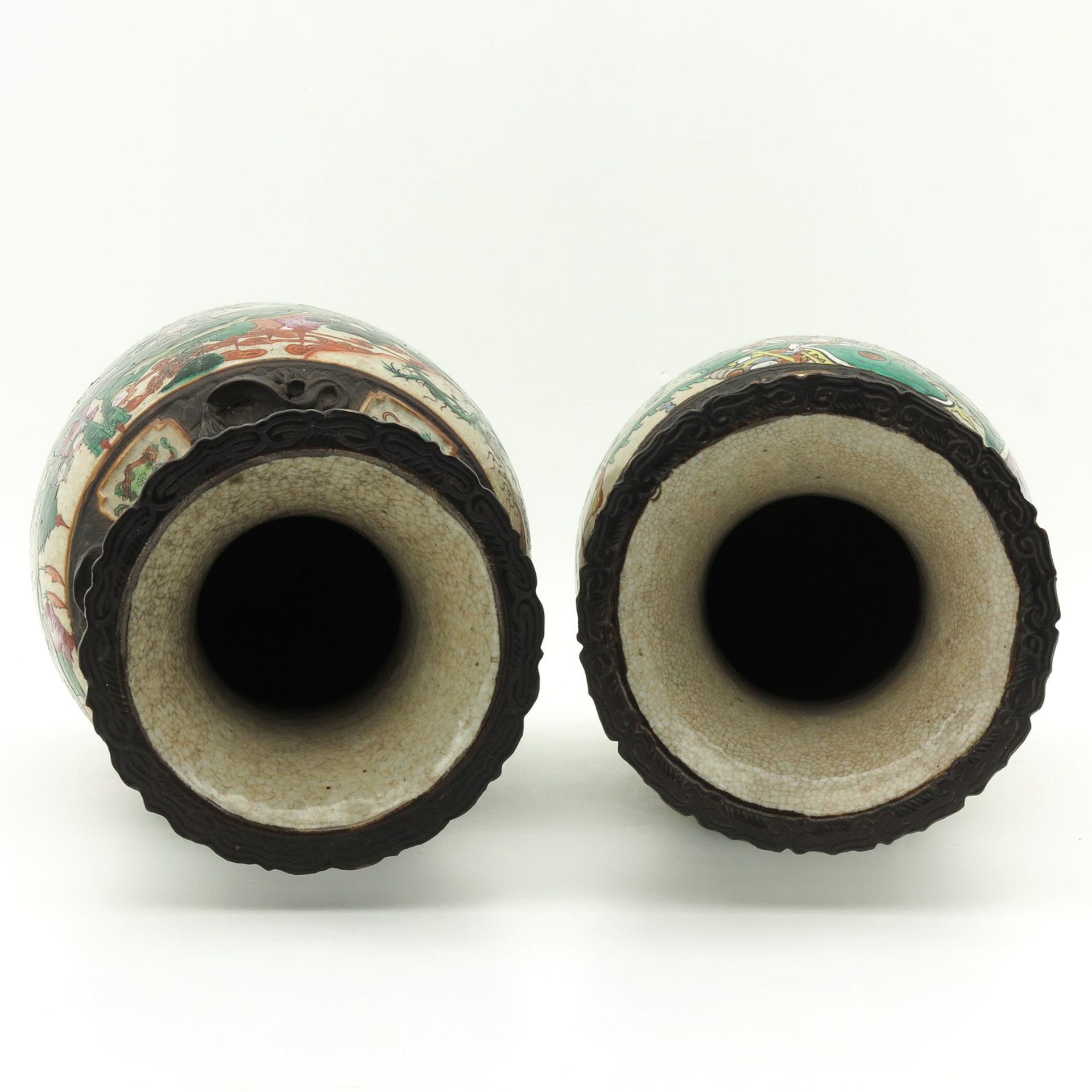 A Pair of Nanking Vases - Image 5 of 10