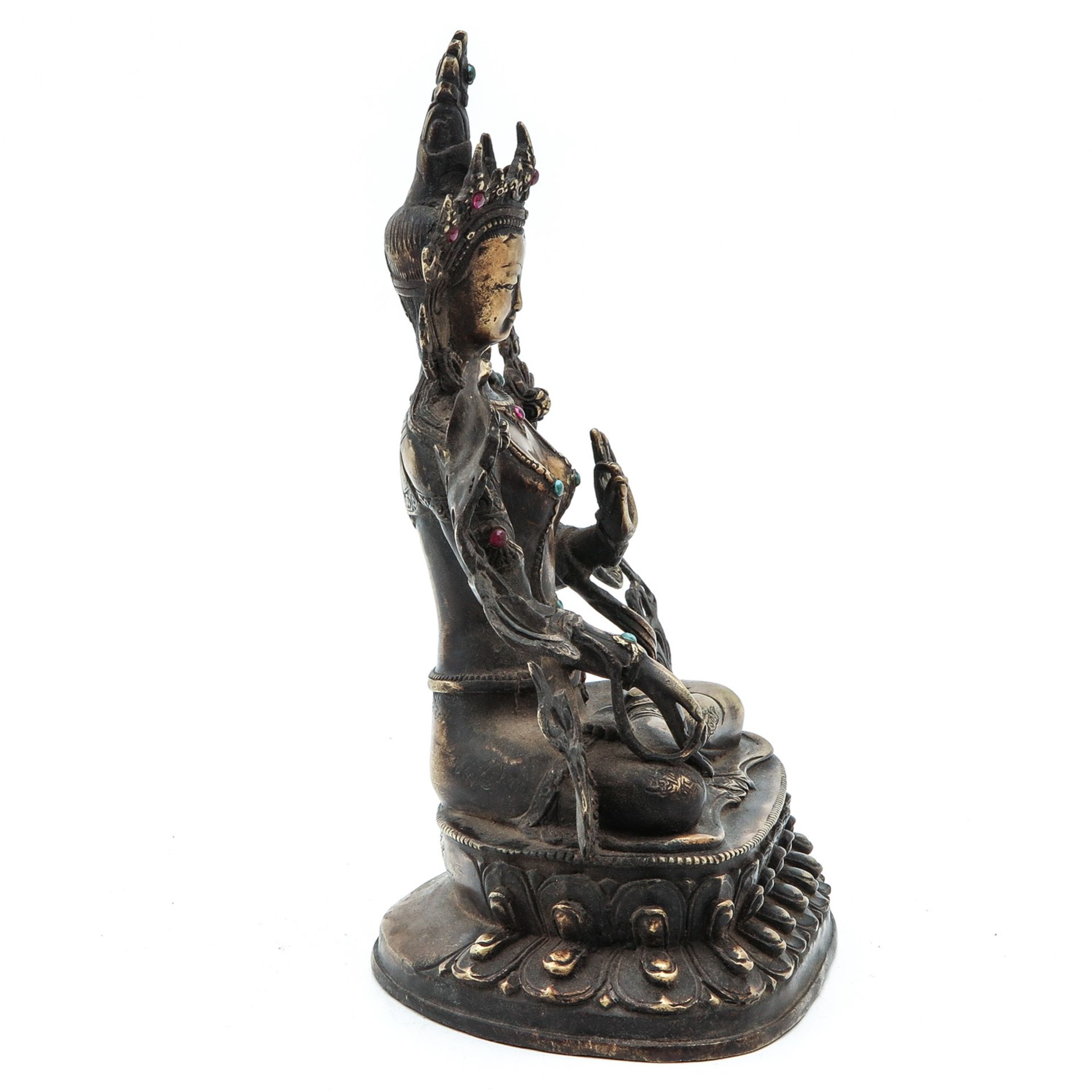 A Bronze Buddha Sculpture - Image 4 of 10
