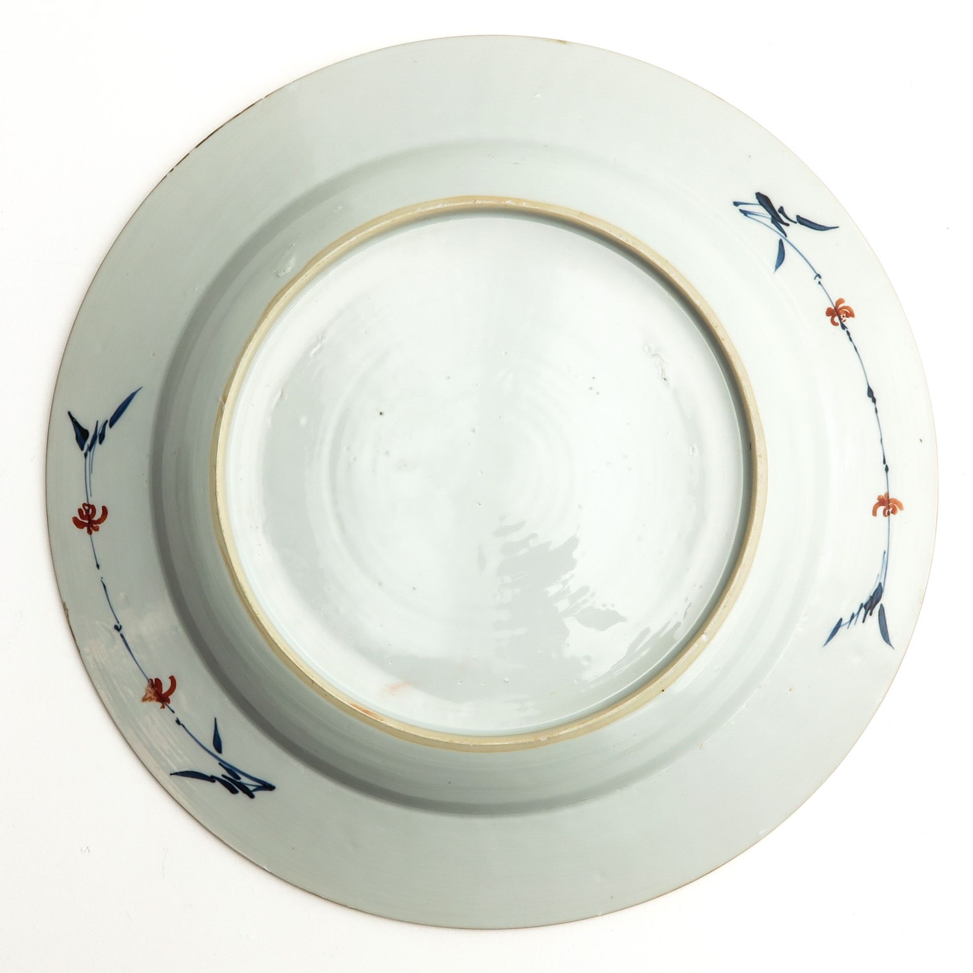 A Doucai Decor Charger and Plate - Image 4 of 10