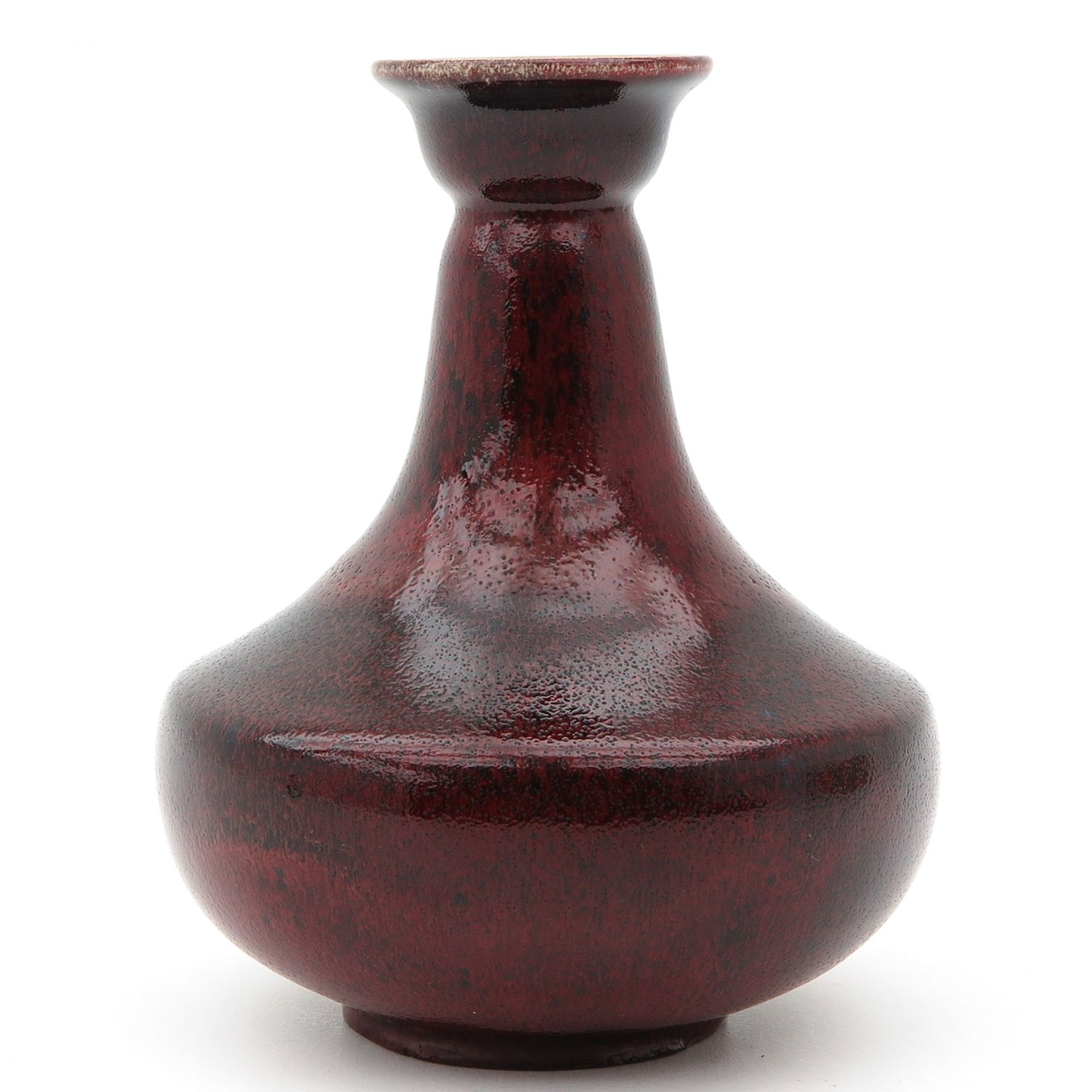 A Sang de Boeuf Vase - Bild 3 aus 10