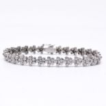 An 18KG Diamond Bracelet