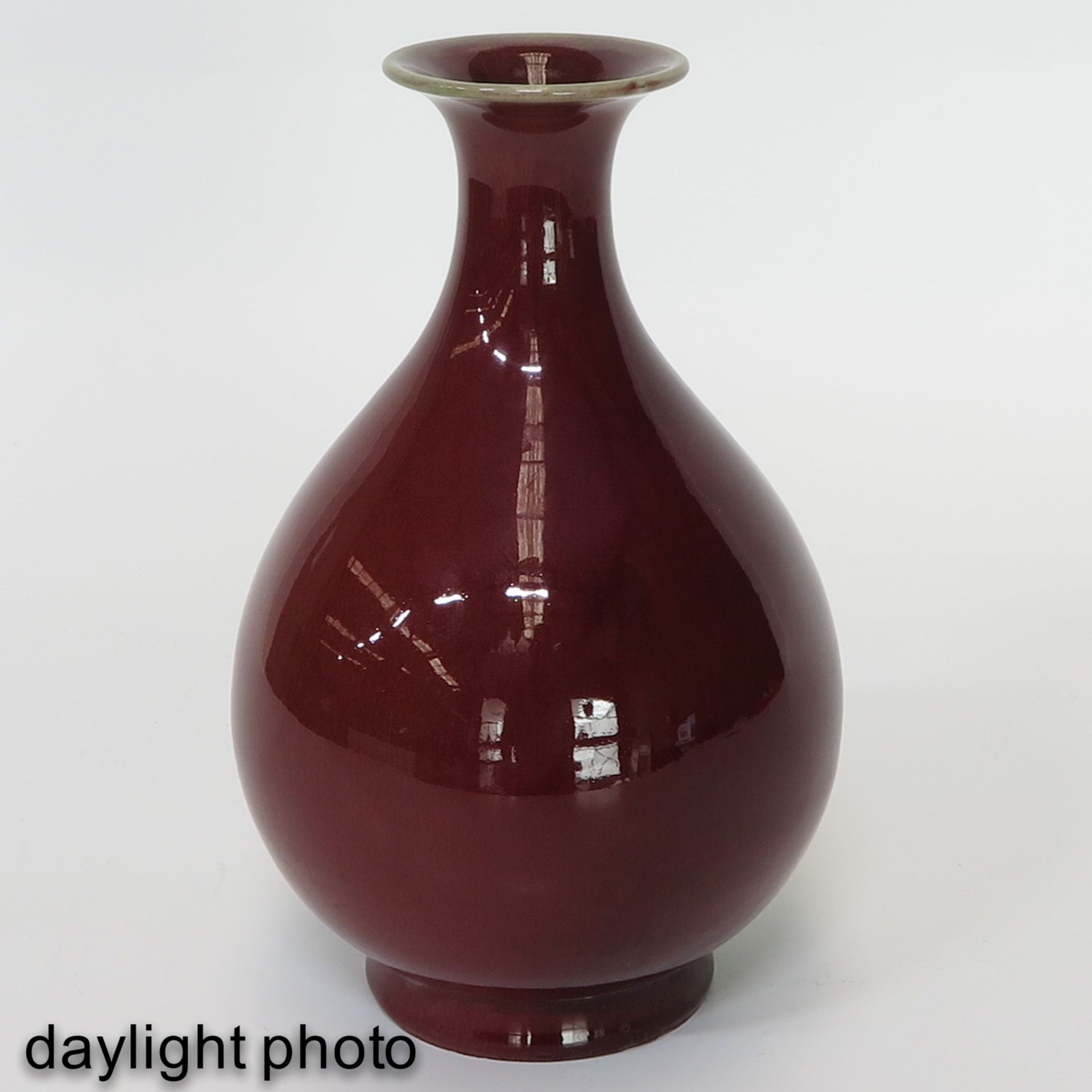 A Sang de Boeuf Vase - Image 7 of 9