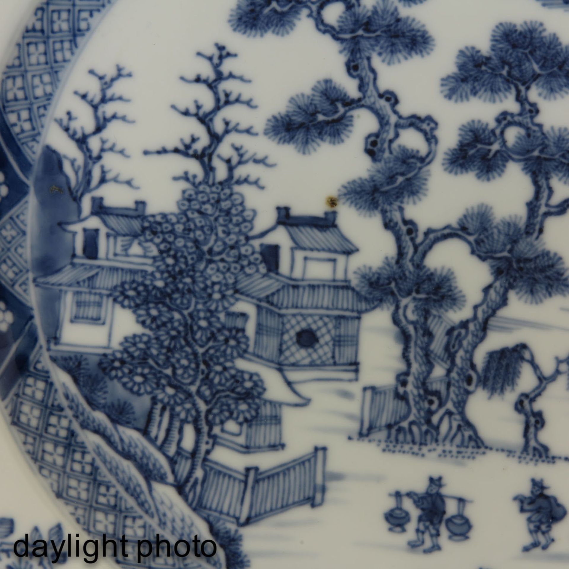 A Blue and White Plate - Image 6 of 8