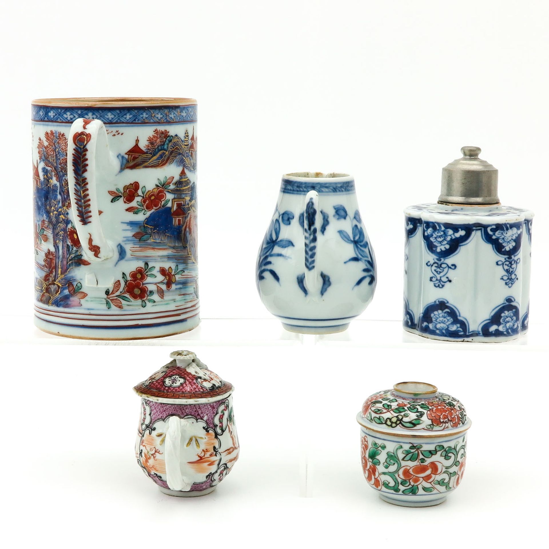 A Diverse Collection of Porcelain - Image 2 of 9