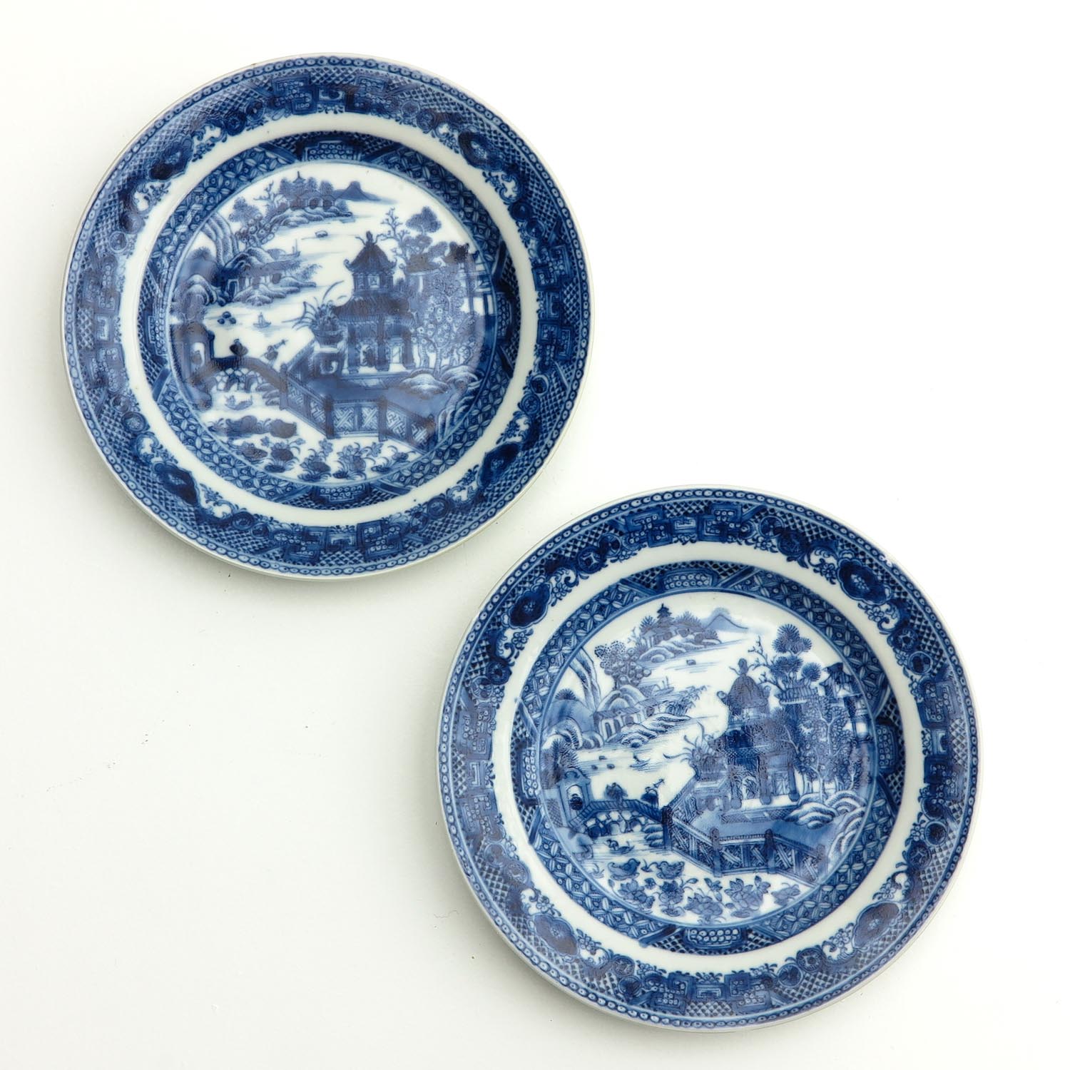 A Series of 5 Blue and White Plates - Image 5 of 9