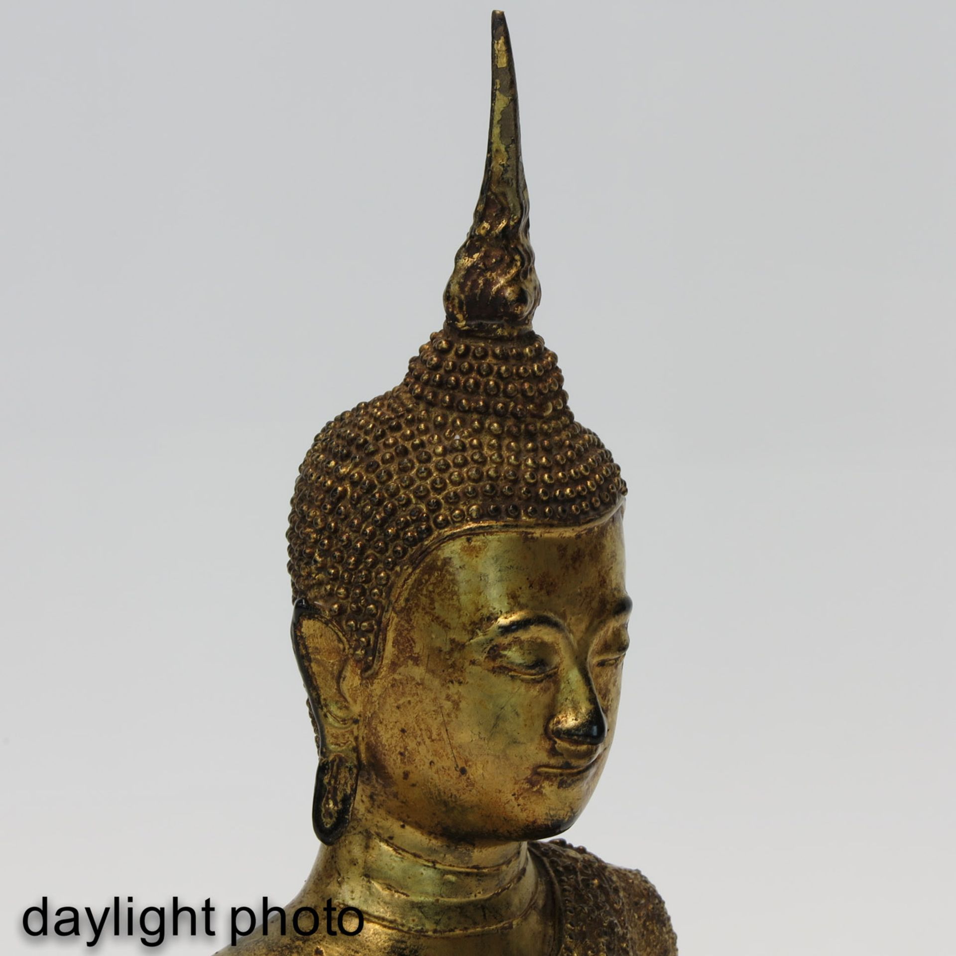 A Gilt Bronze Buddha - Image 9 of 10