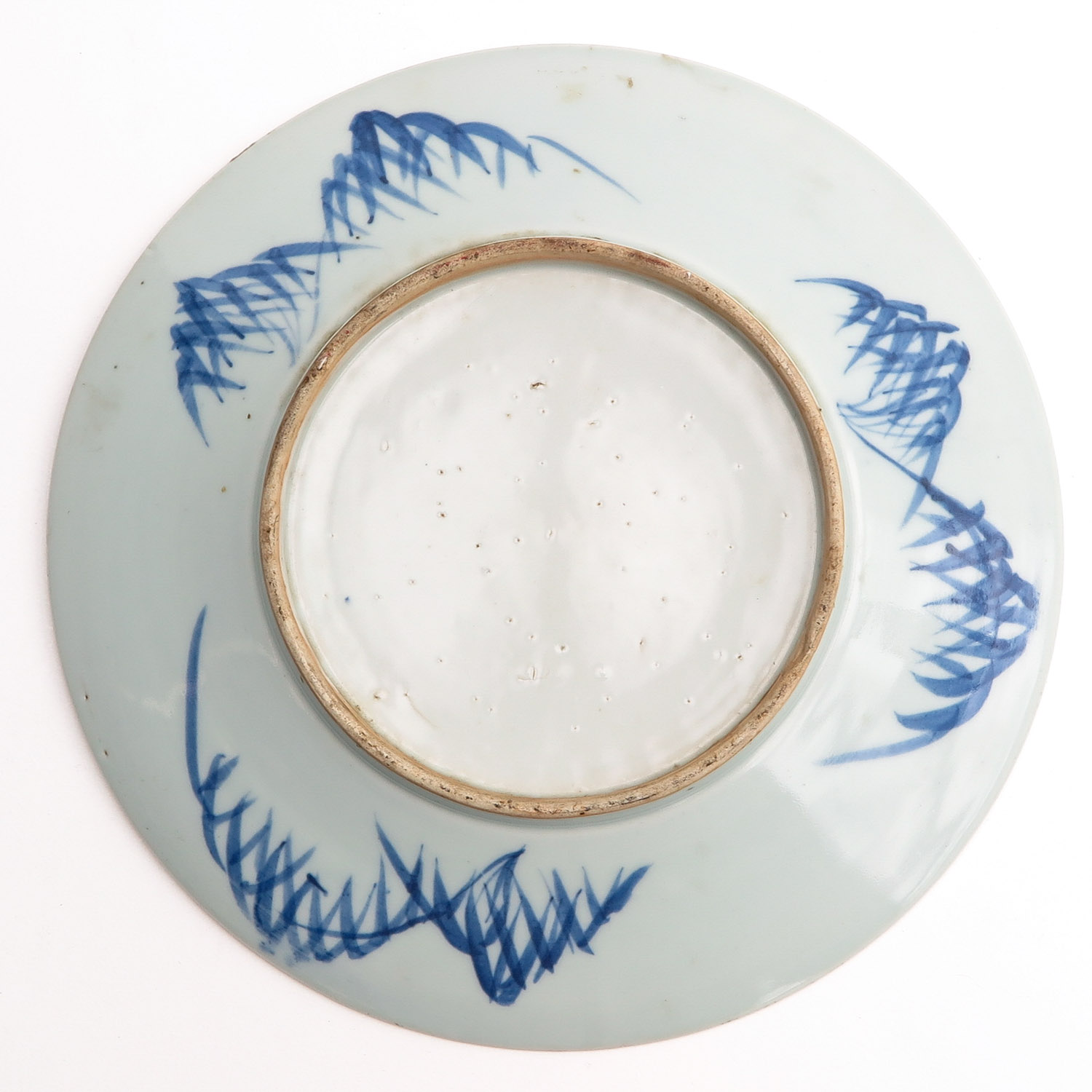 2 blue and White Plates - Image 4 of 9
