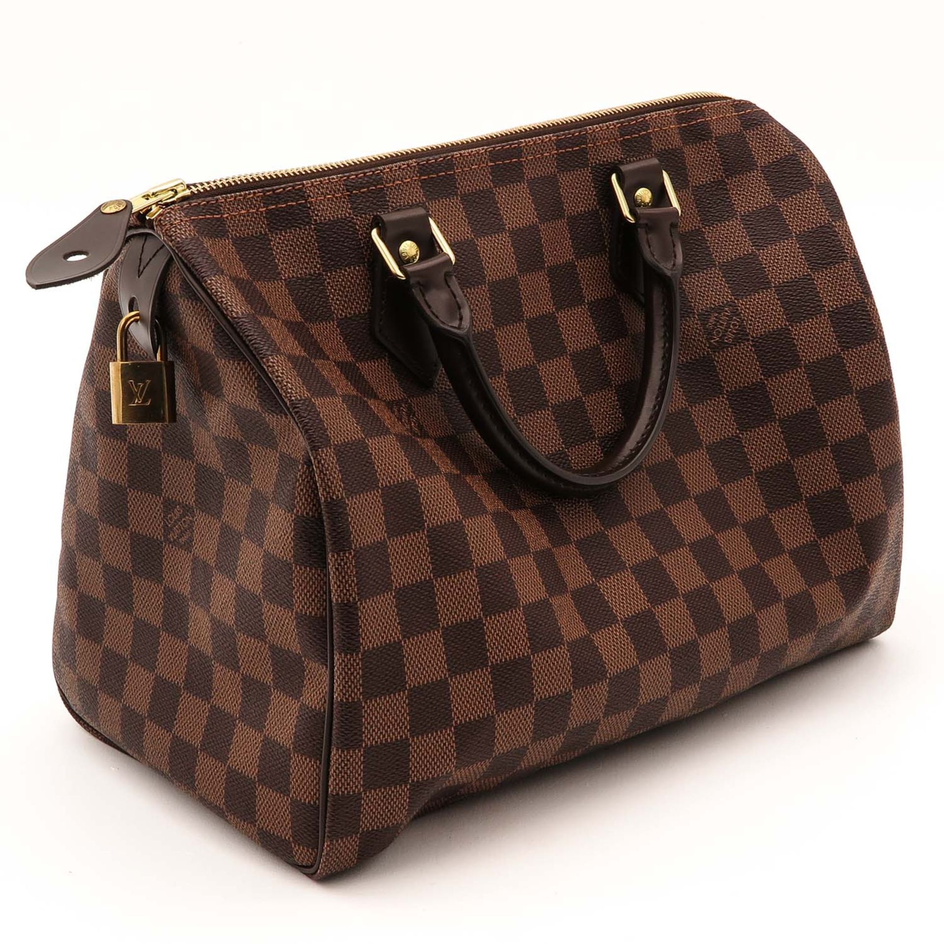 A Louis Vuitton Handbag - Image 2 of 8