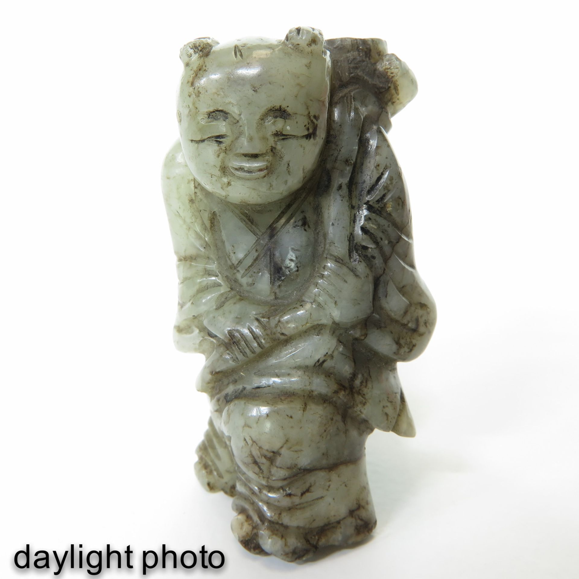 A Collection of Jade Sculptures - Image 9 of 10