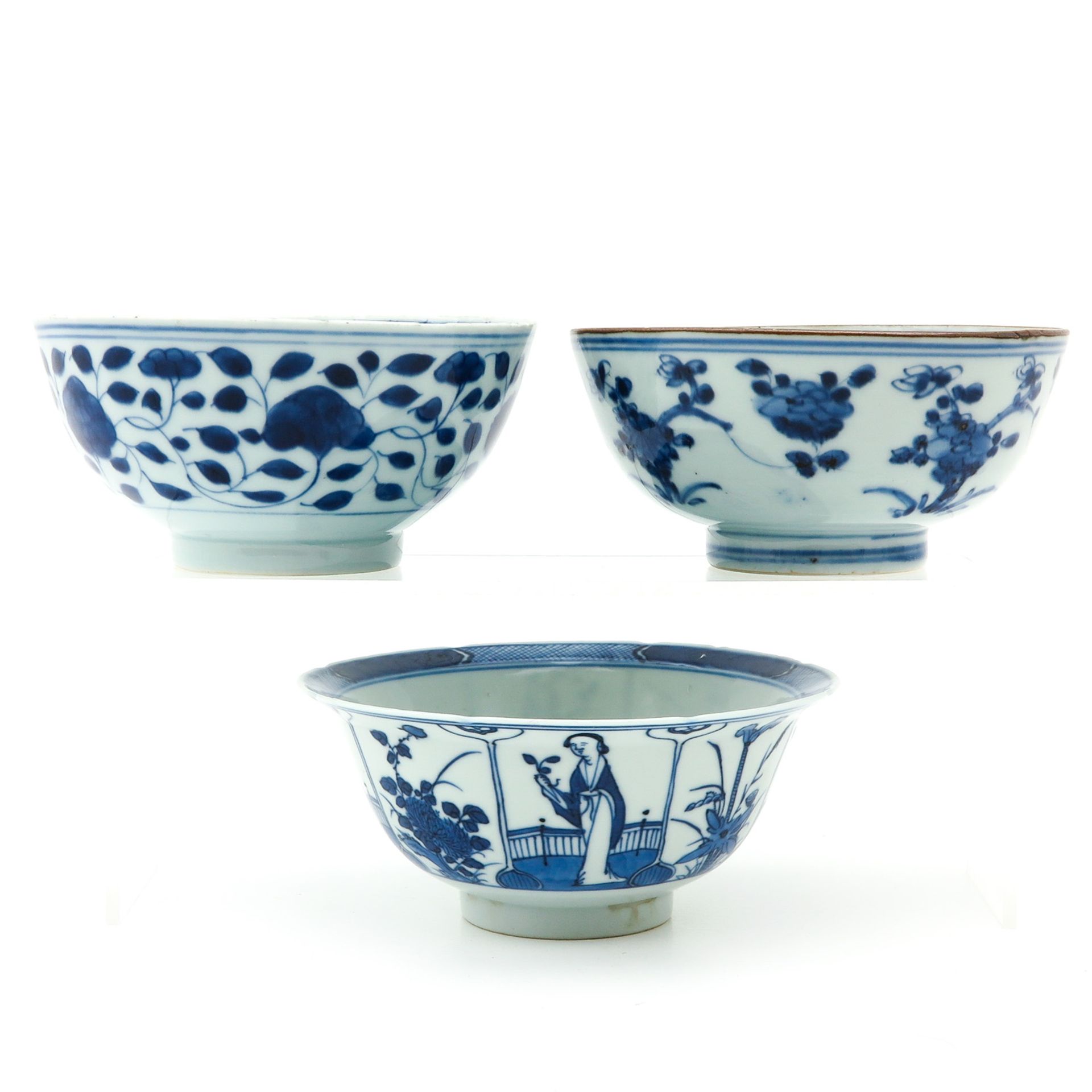 A Lot of 3 Blue and White Bowls - Image 3 of 10