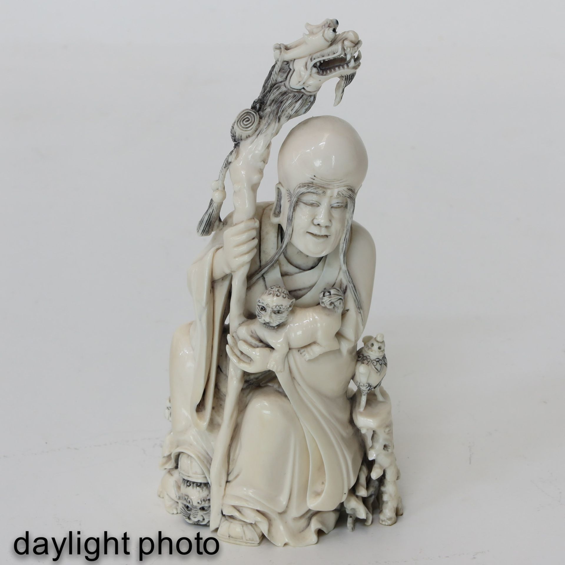 A Carved Chinese Sculpture - Image 8 of 10