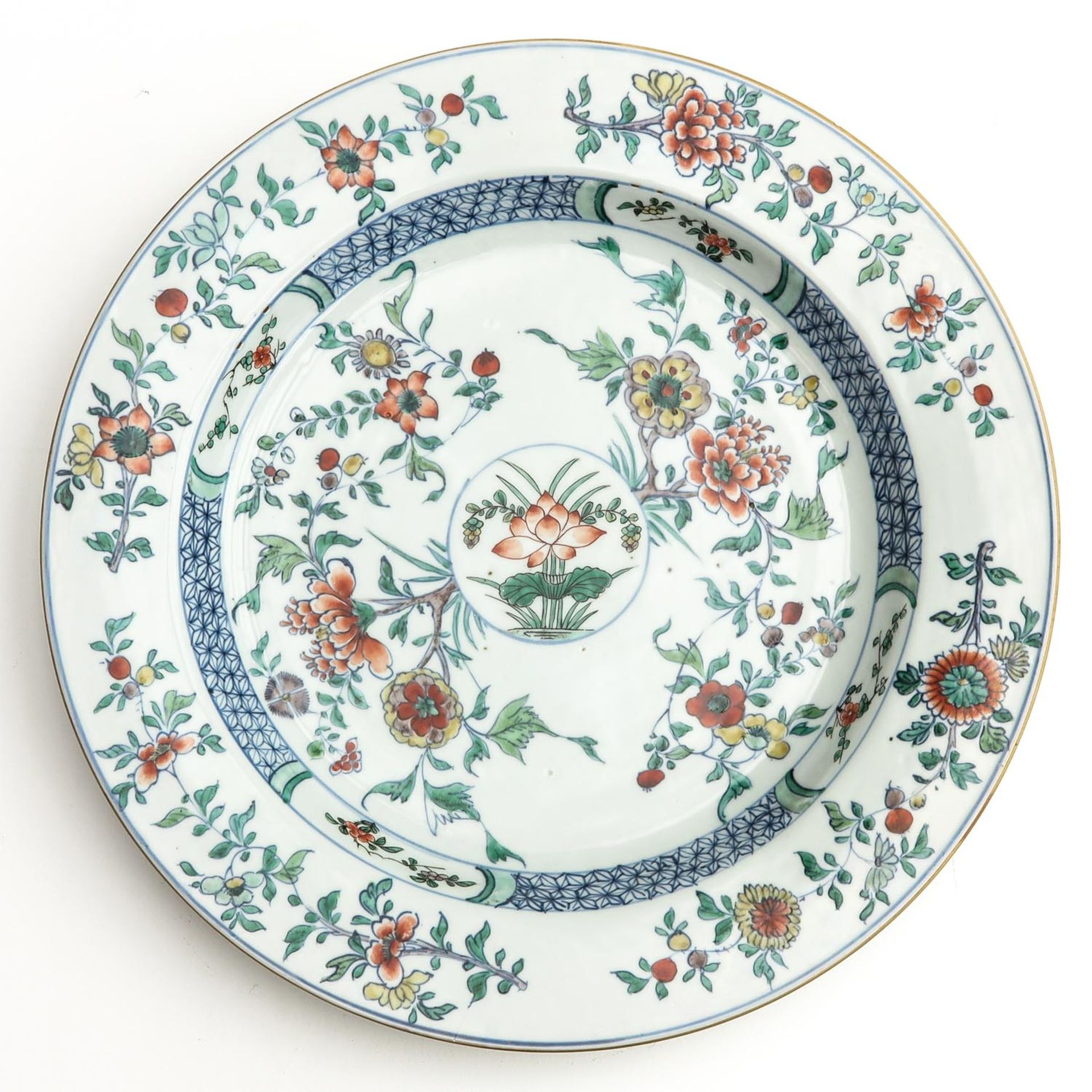 A Doucai Decor Charger and Plate - Image 3 of 10