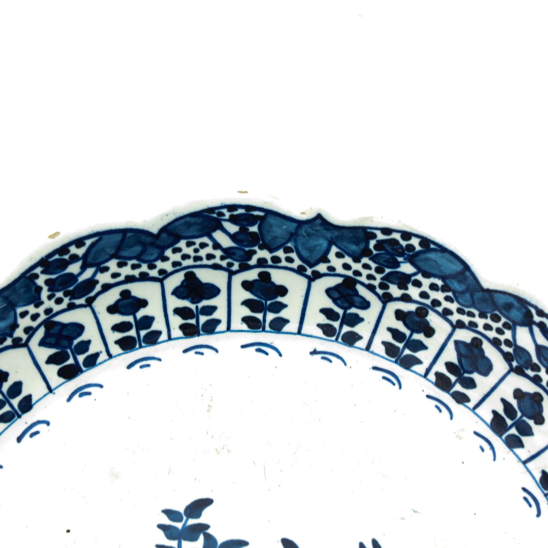 A Collection of Dinnerware - Image 8 of 10