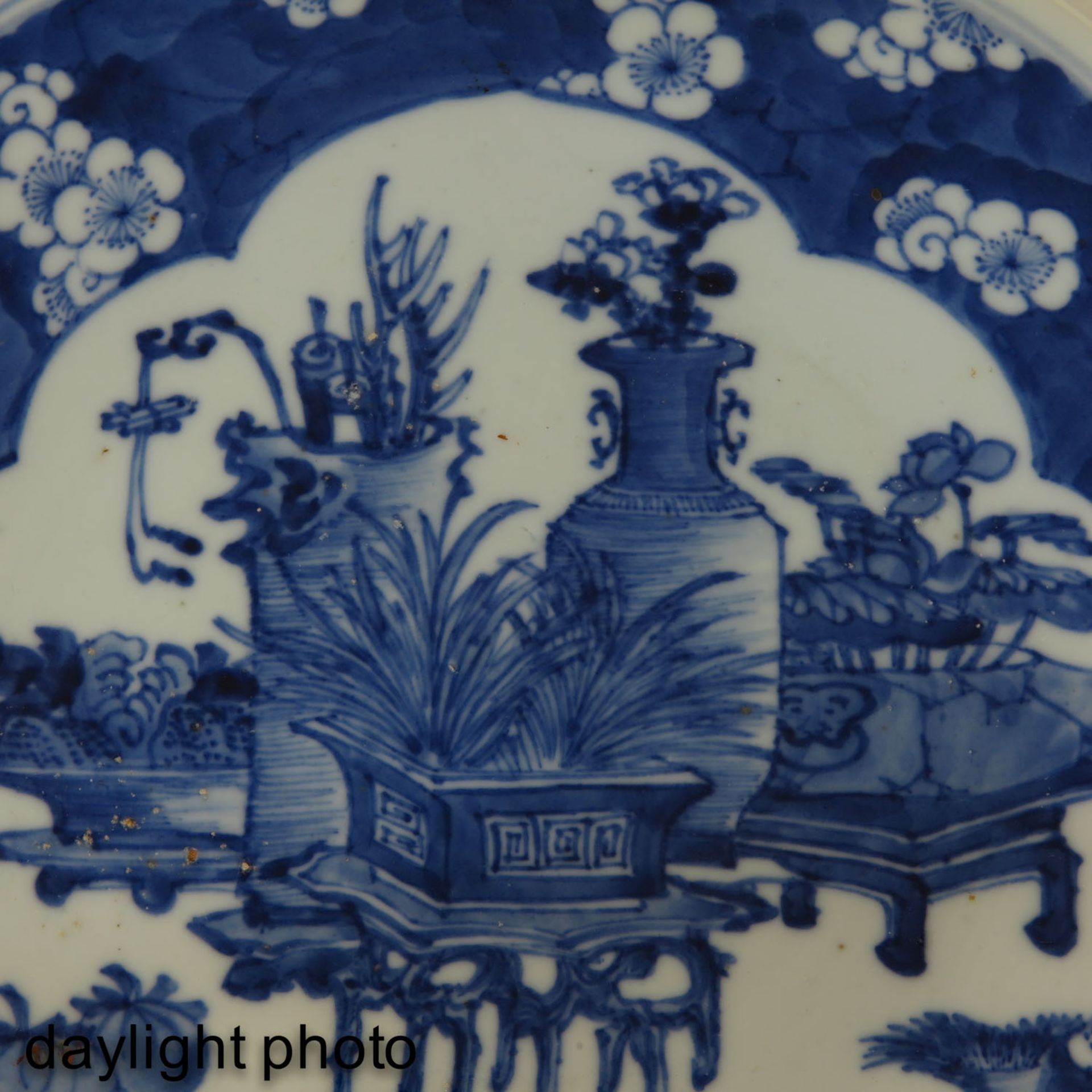 A Blue and White Dish - Image 5 of 6