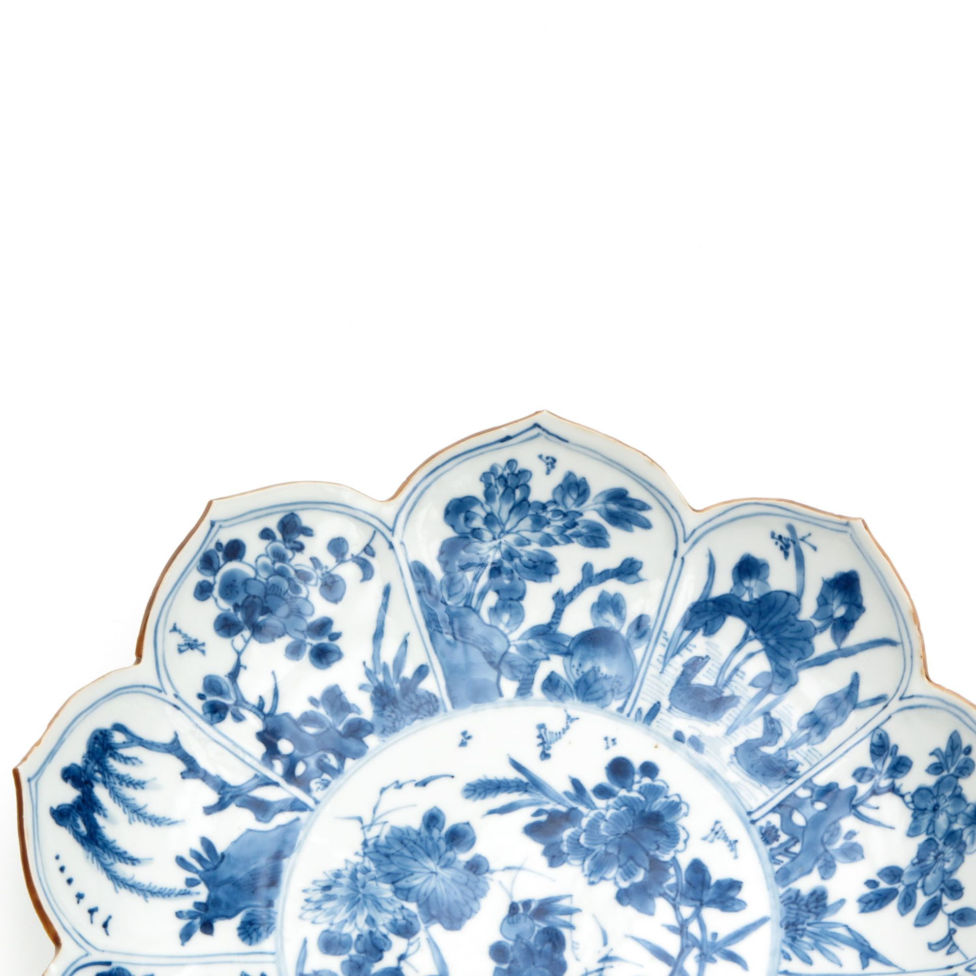 A Blue and White Dish - Image 3 of 9