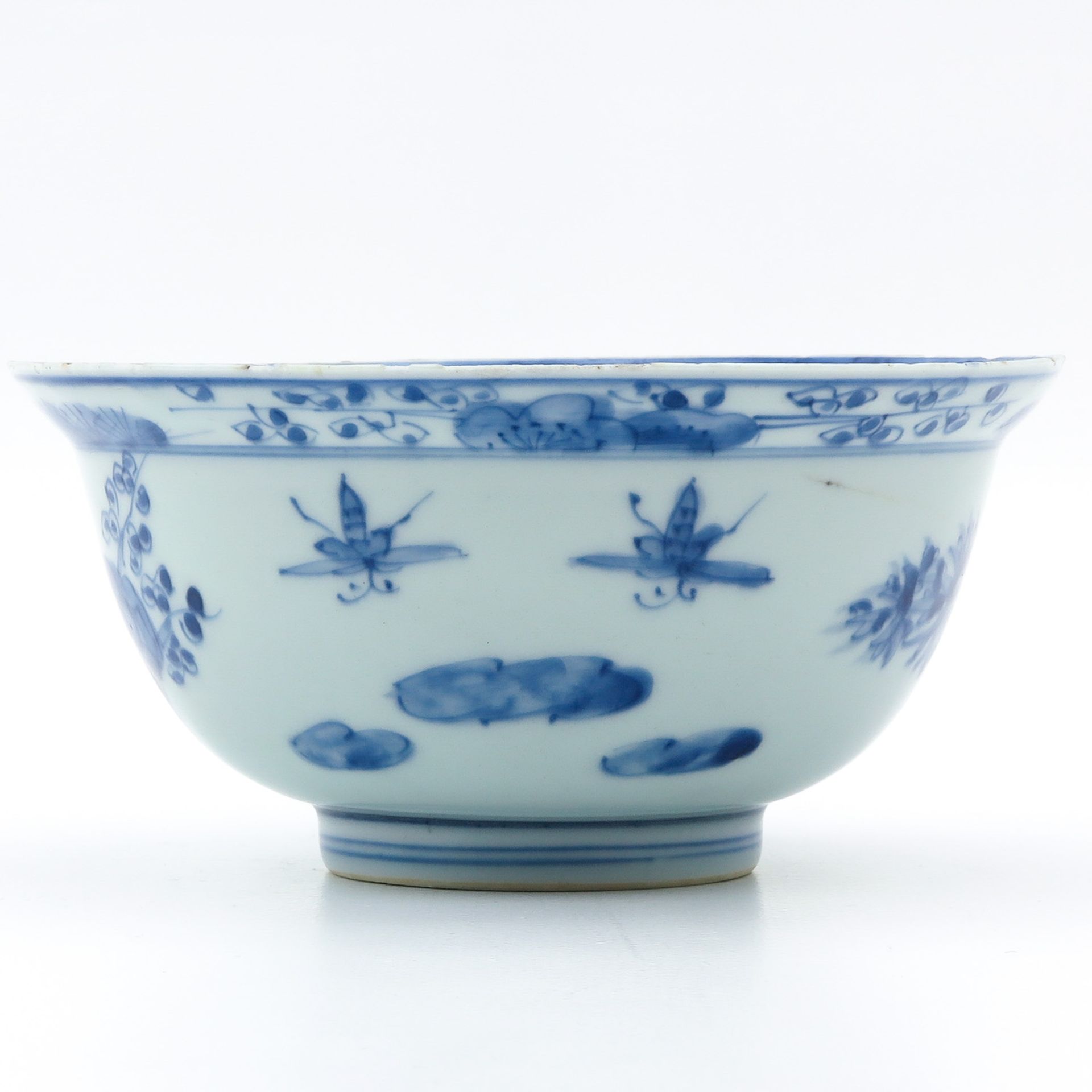 A Blue and White Bowl - Image 3 of 10