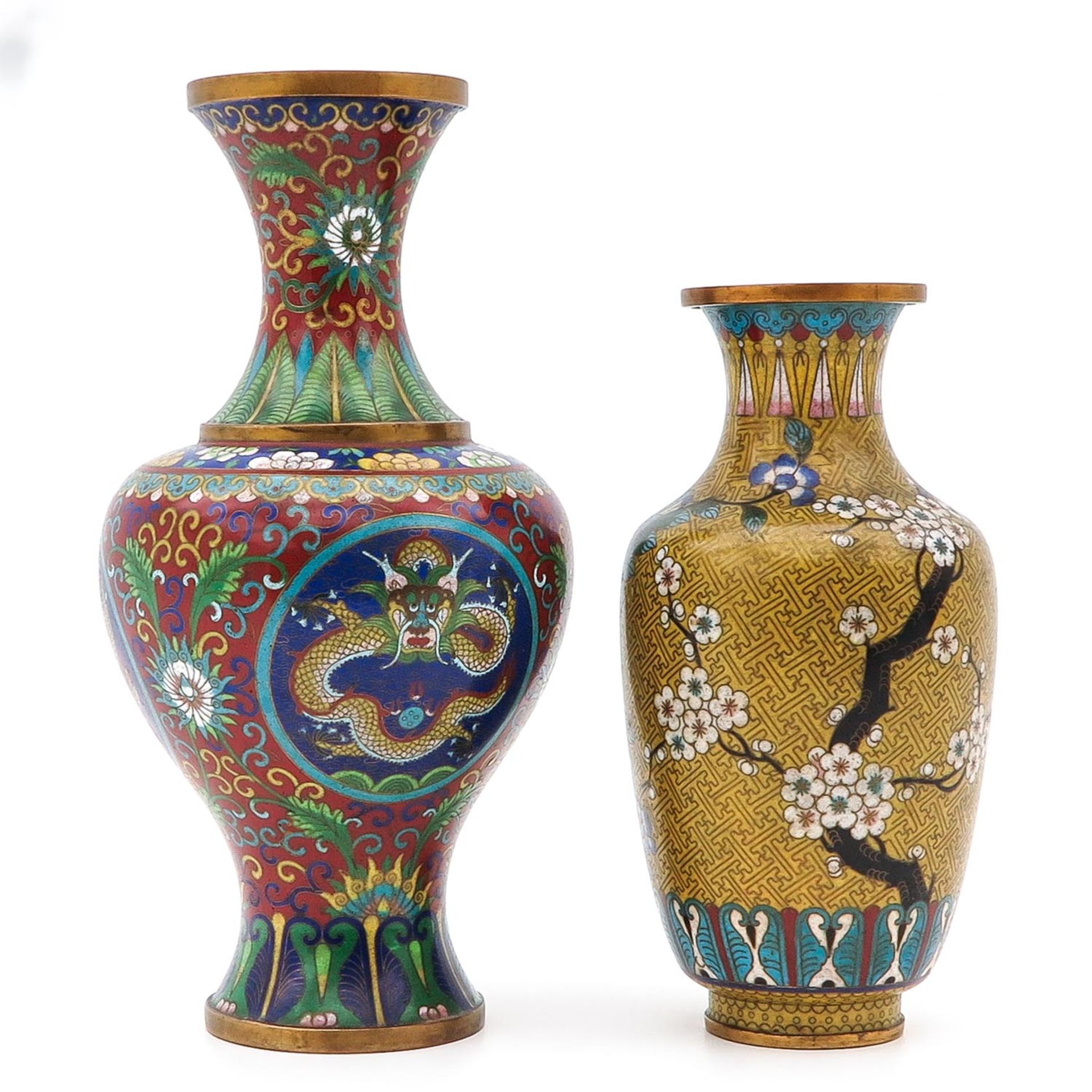 A Lot of 2 Cloisonne Vases - Image 2 of 9