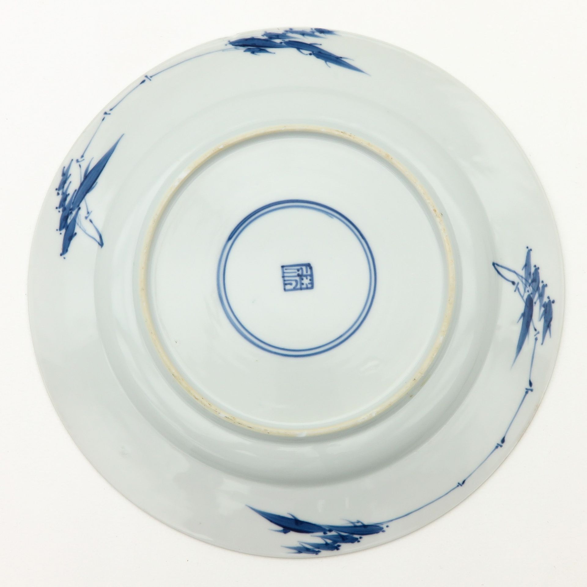 A Blue and White Plate - Bild 2 aus 7