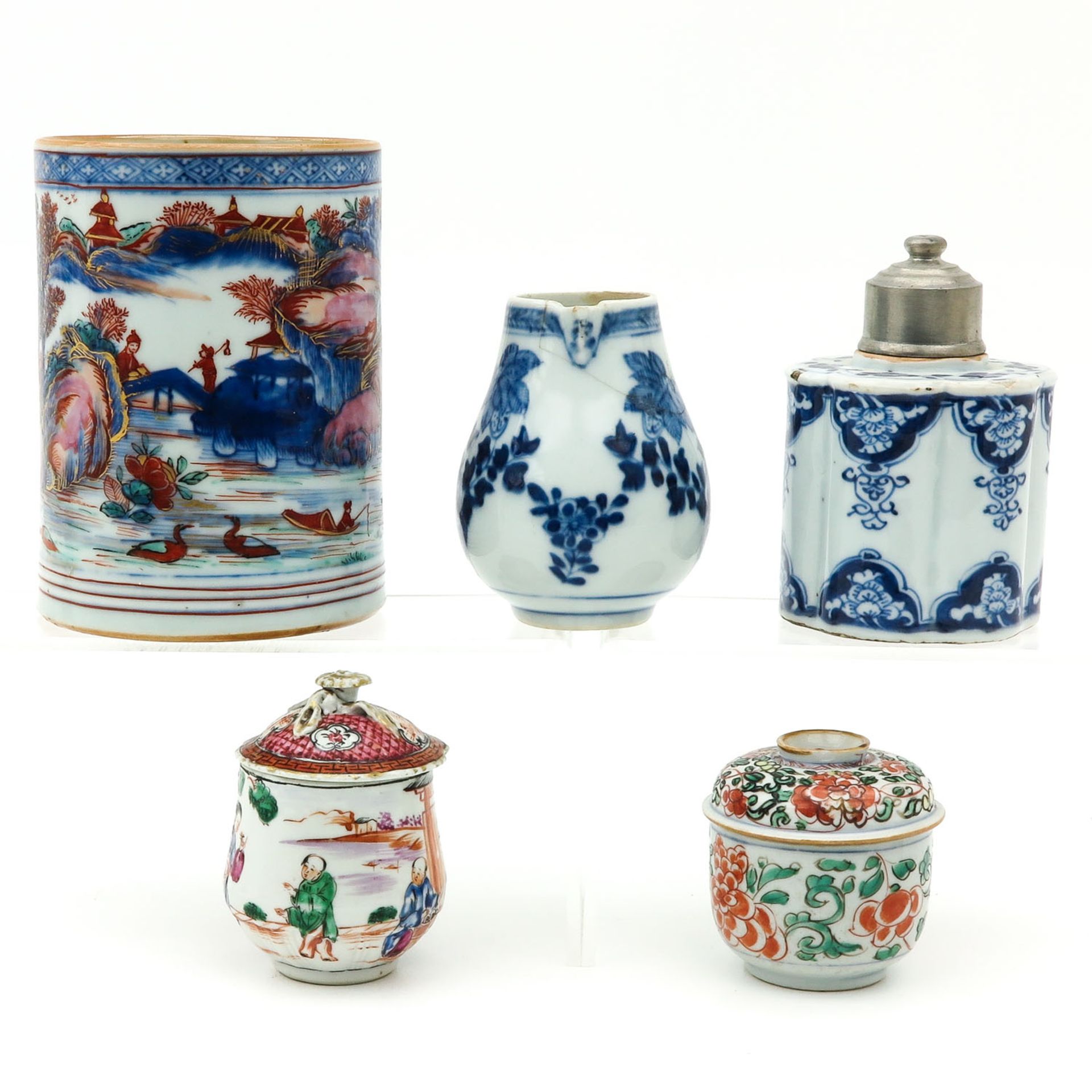 A Diverse Collection of Porcelain - Image 4 of 9