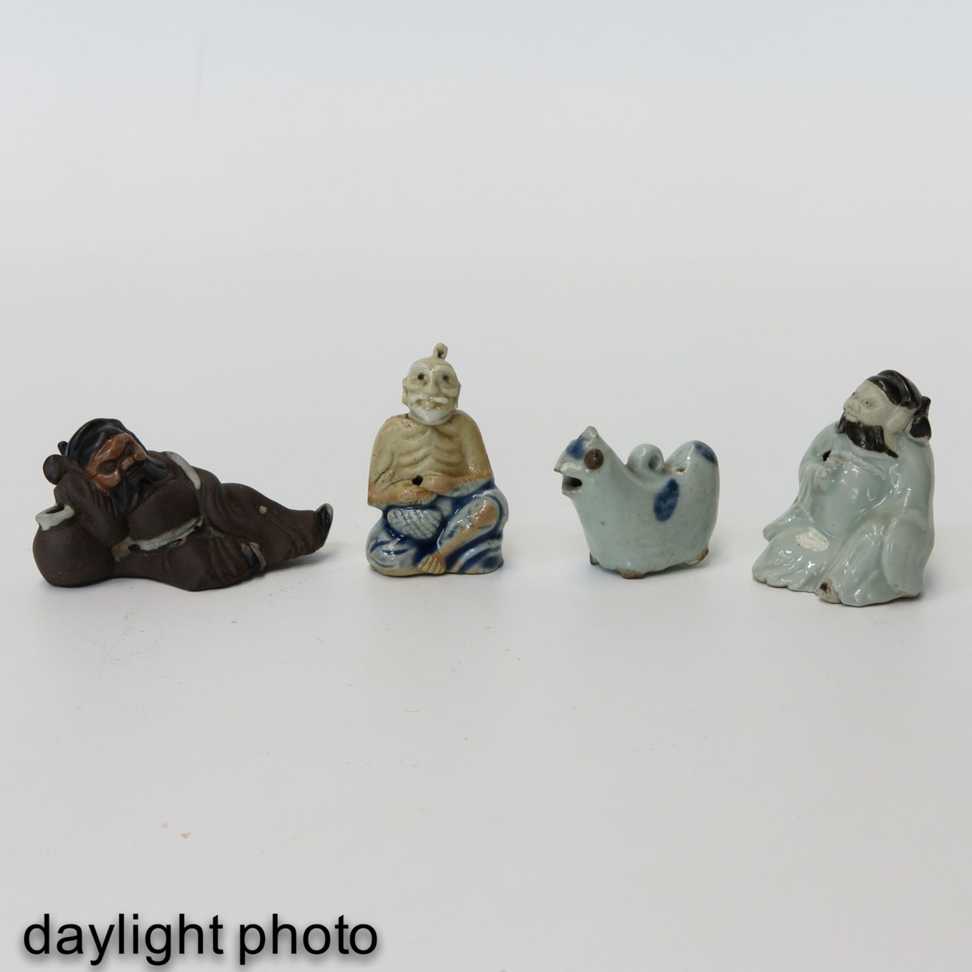 A Collection of 4 Chinese Sculptures - Image 7 of 10