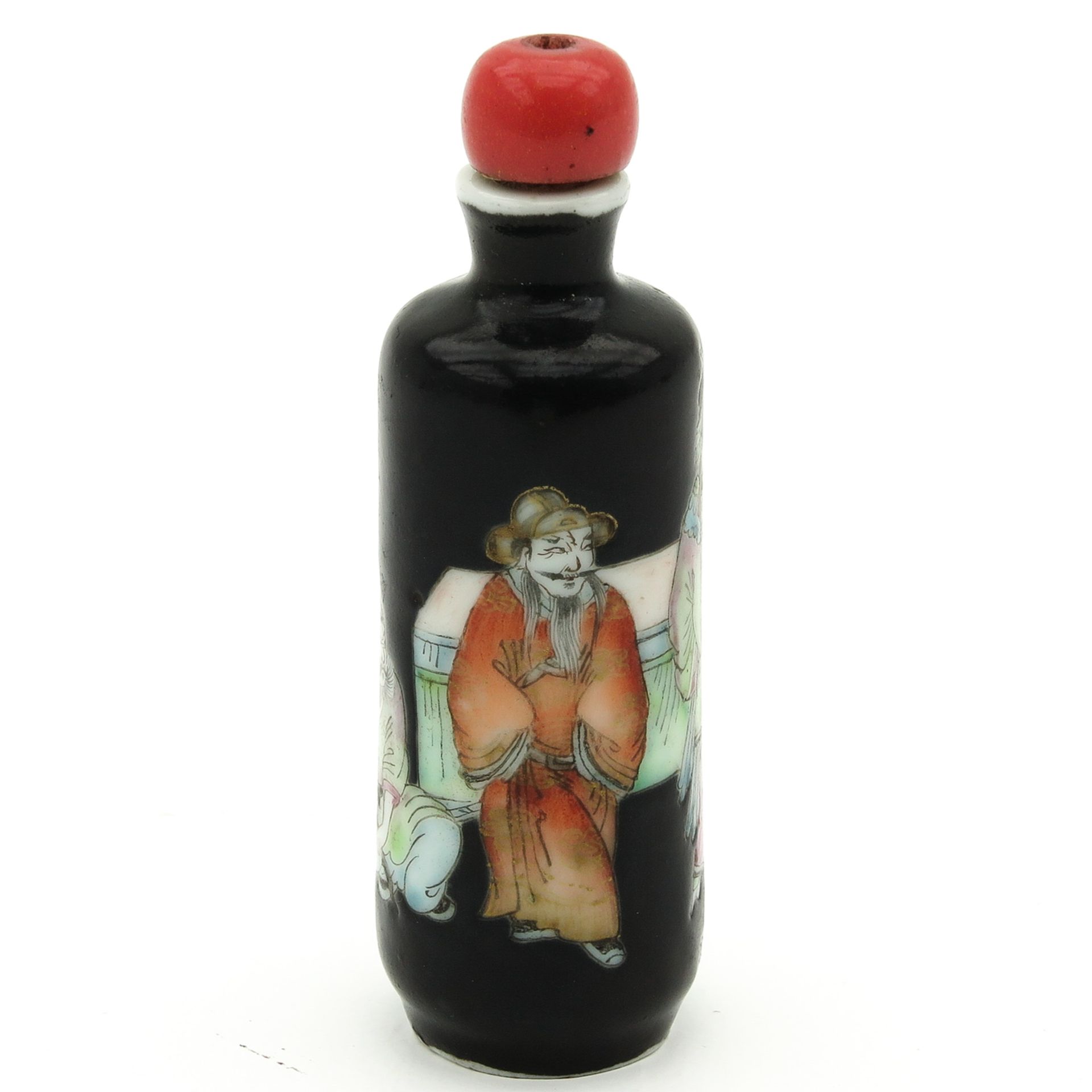 A Famille Noir Snuff Bottle